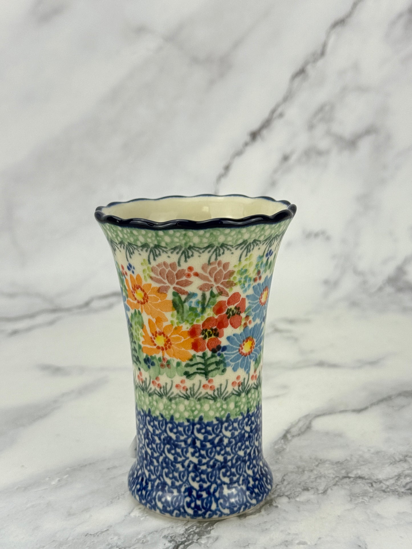 Ruffled Unikat Bud Vase - Shape 127 - Pattern U5237