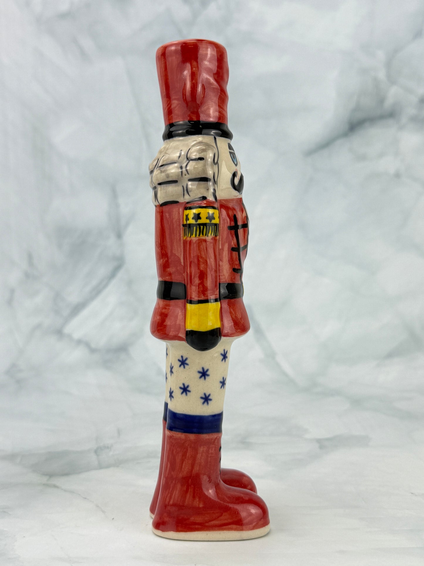 HOLIDAY SPECIAL Vena Medium Nutcracker Figurine - Shape V654 - Stars