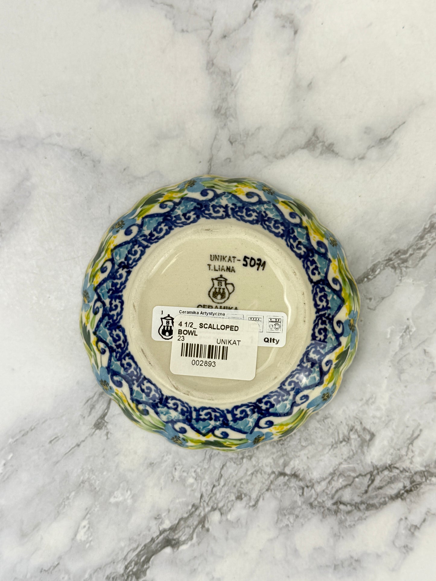4.5" Unikat Scalloped Bowl - Shape 23 - Pattern U5071