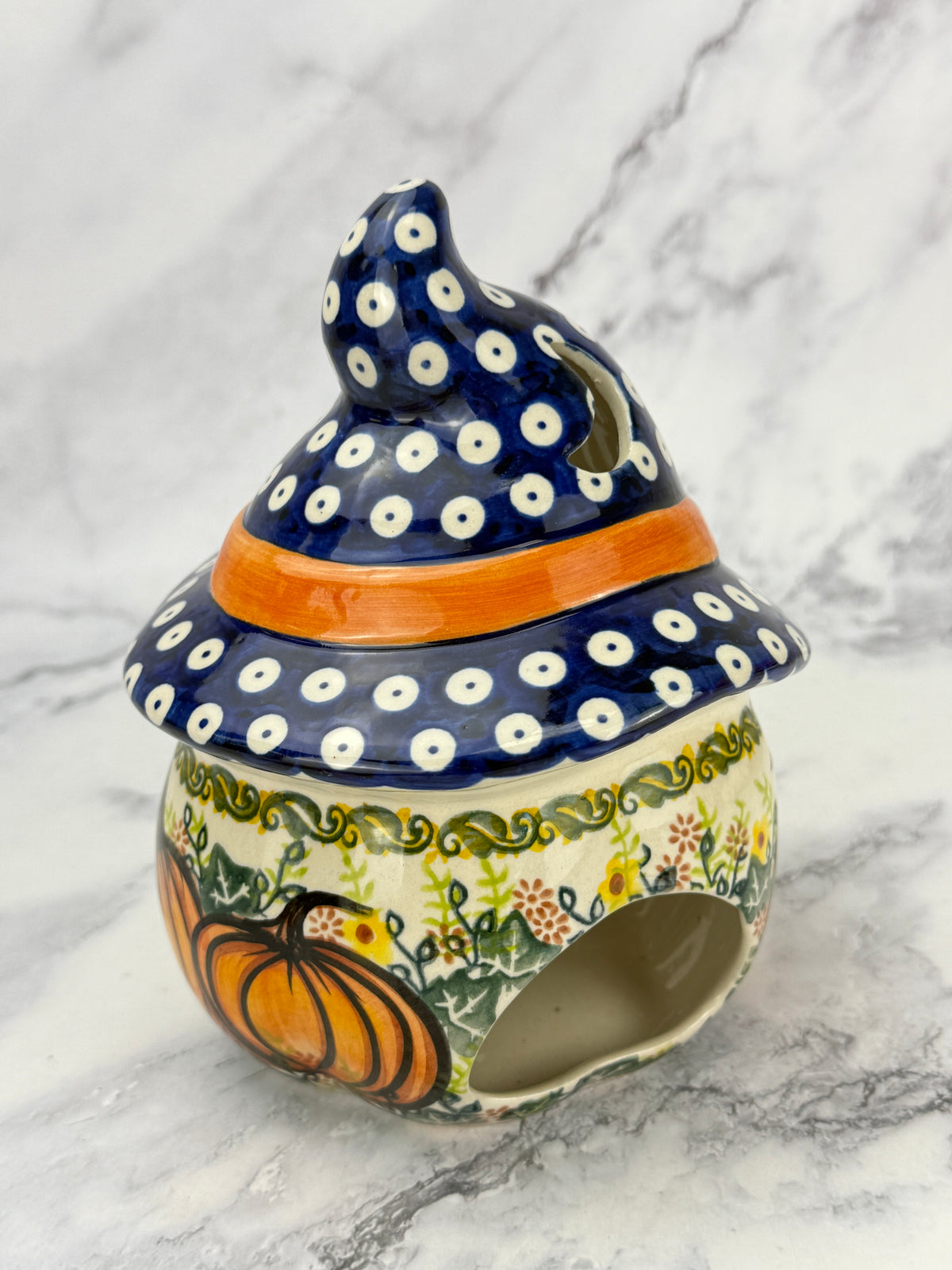 SALE Small Unikat Pumpkin With Hat - Pattern A567