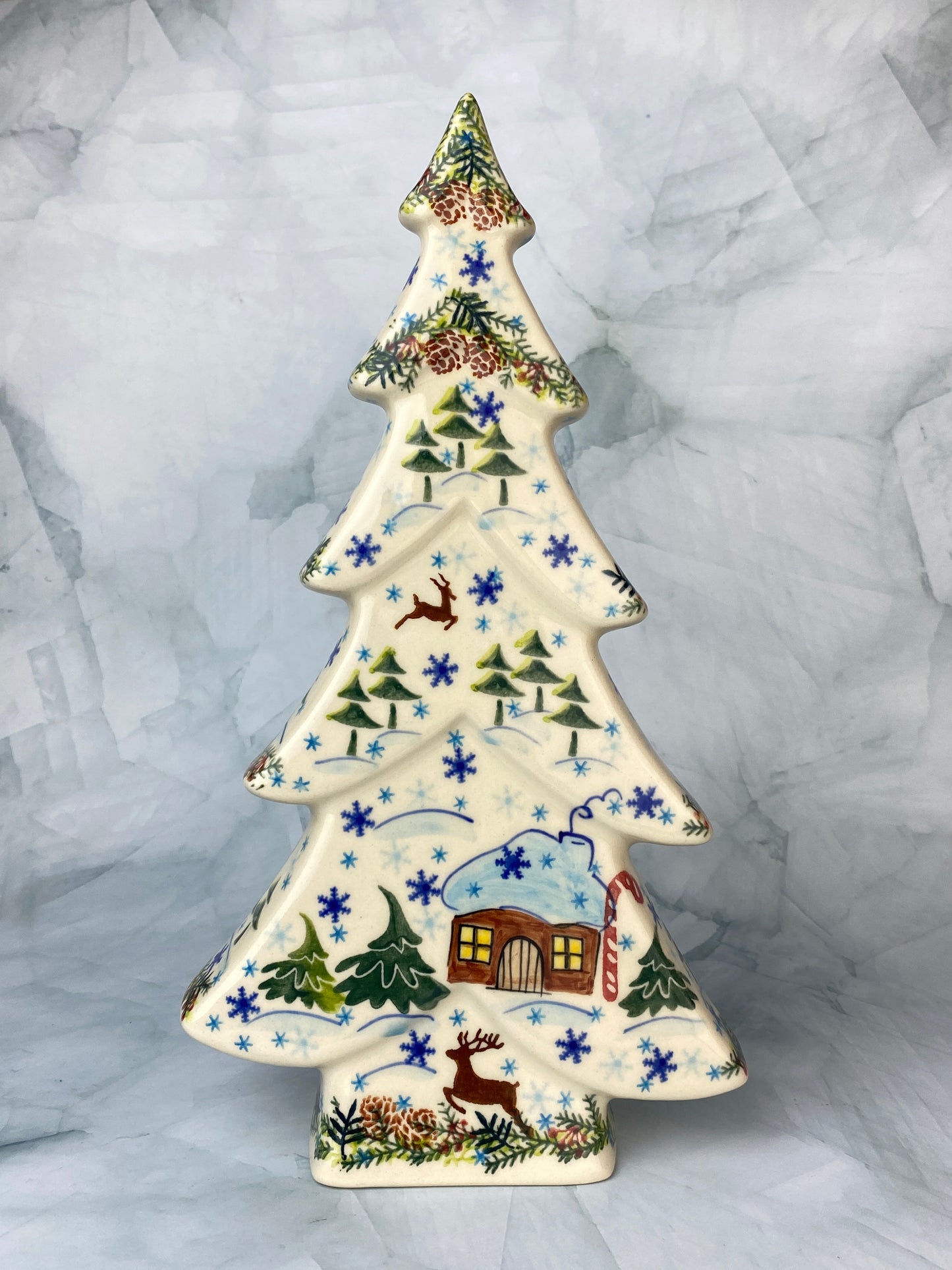 Vena Unikat Tree Figurine - Shape V491 - A570 Winter Cottage