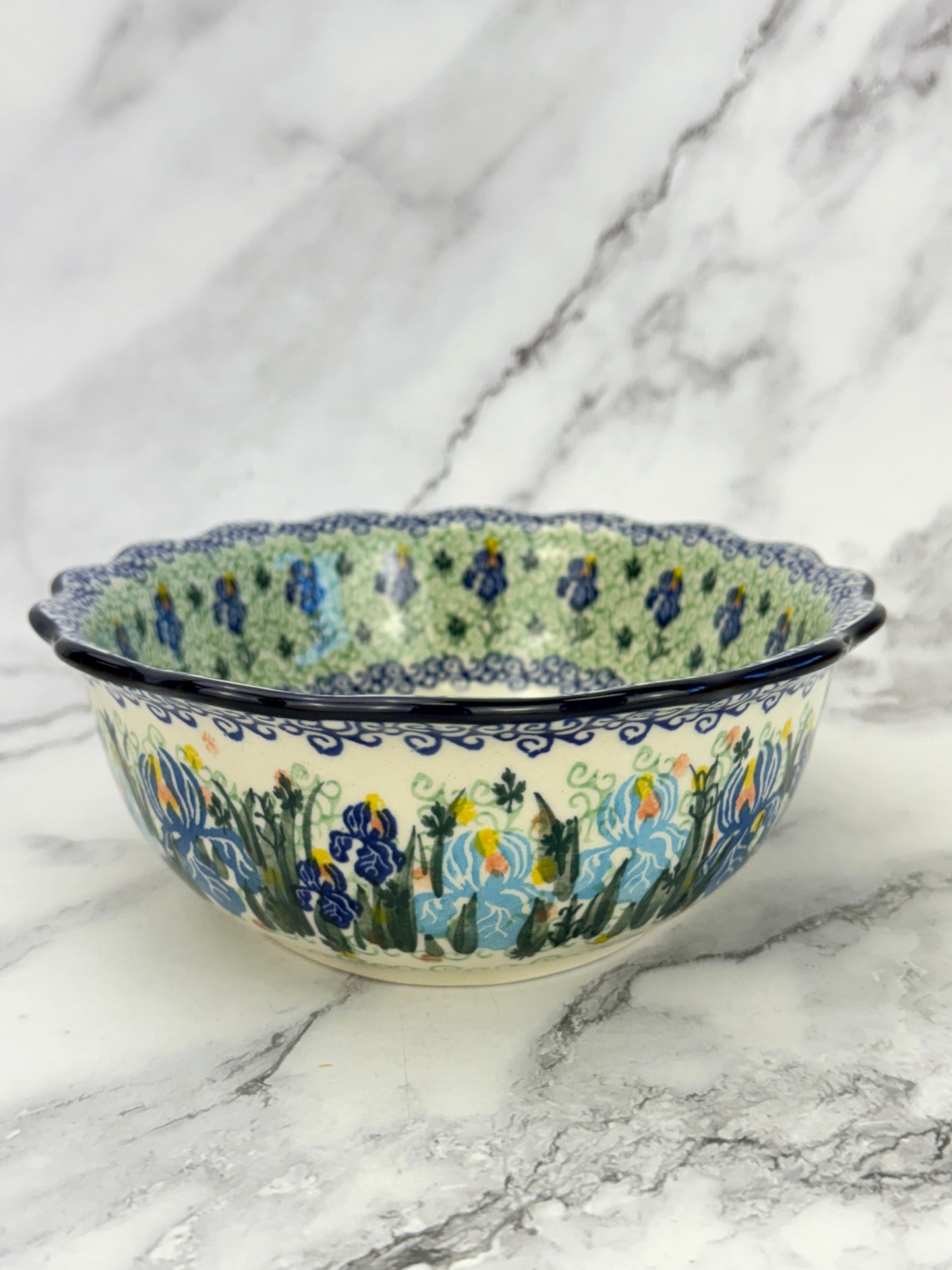 Scalloped Unikat Oval Bowl - Shape D78 - Pattern U2712