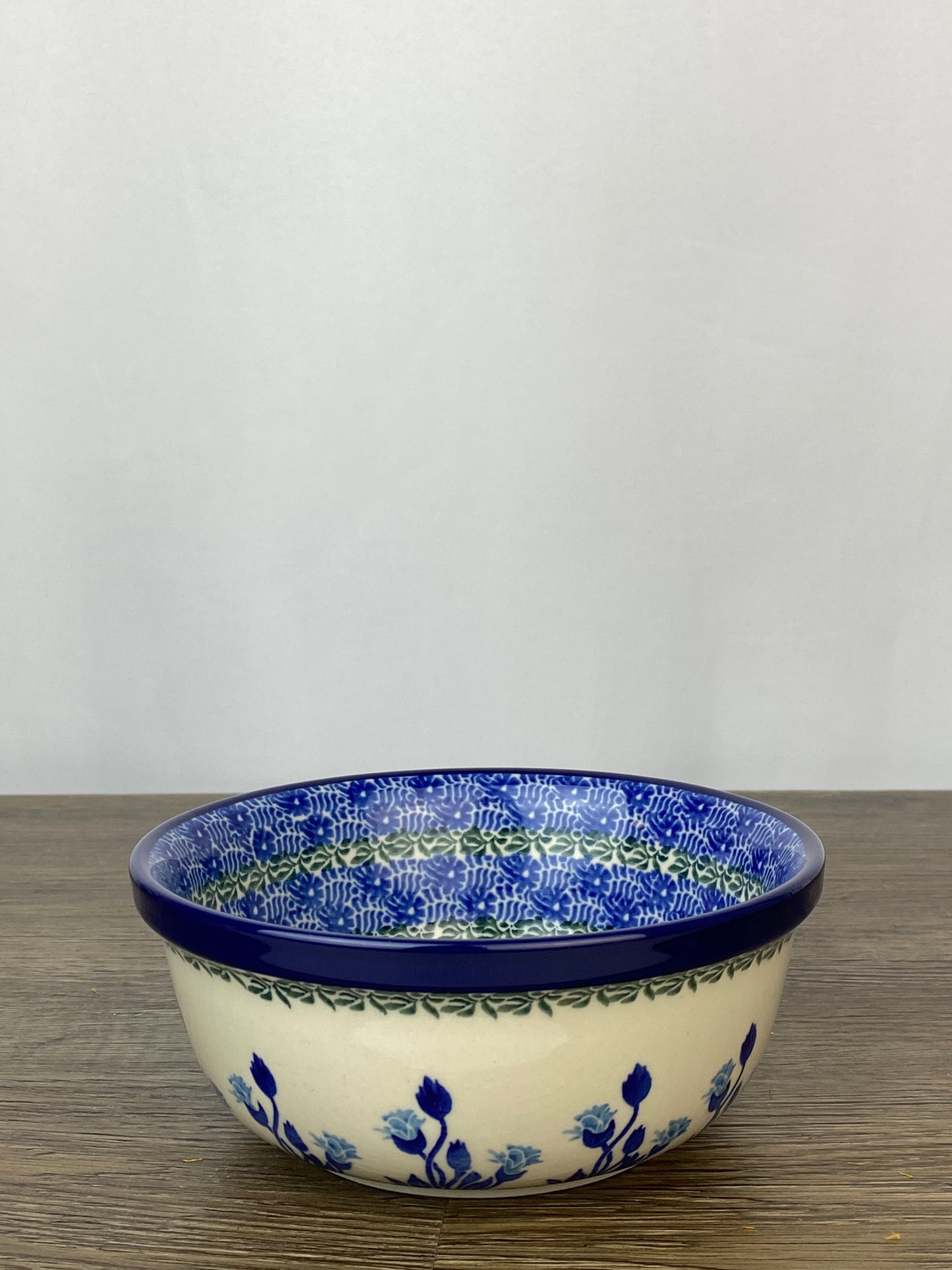 Cereal / Berry Bowl - Shape 209 - Pattern 1937