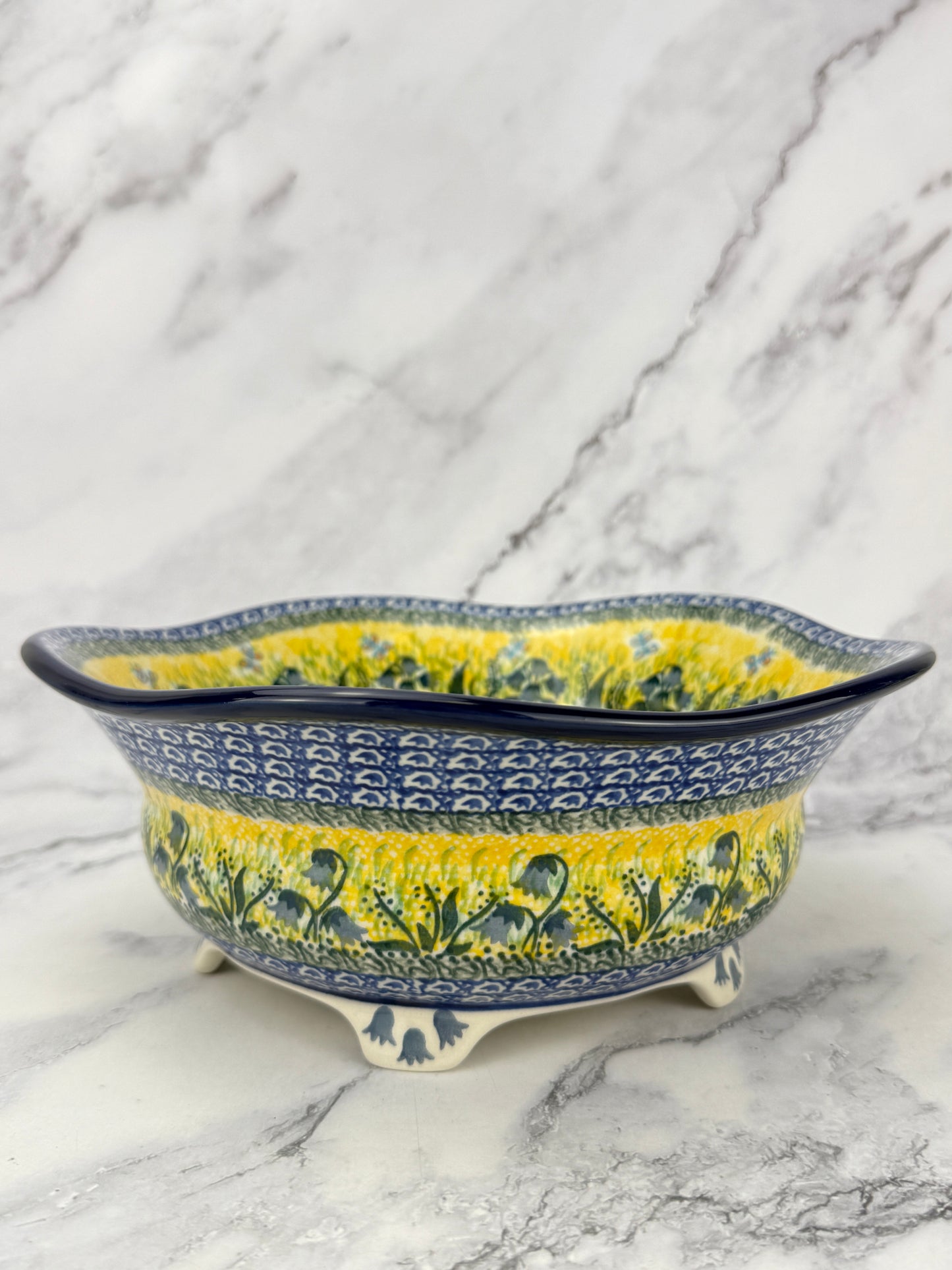 Footed Unikat Bowl - Shape A17 - Pattern U1483