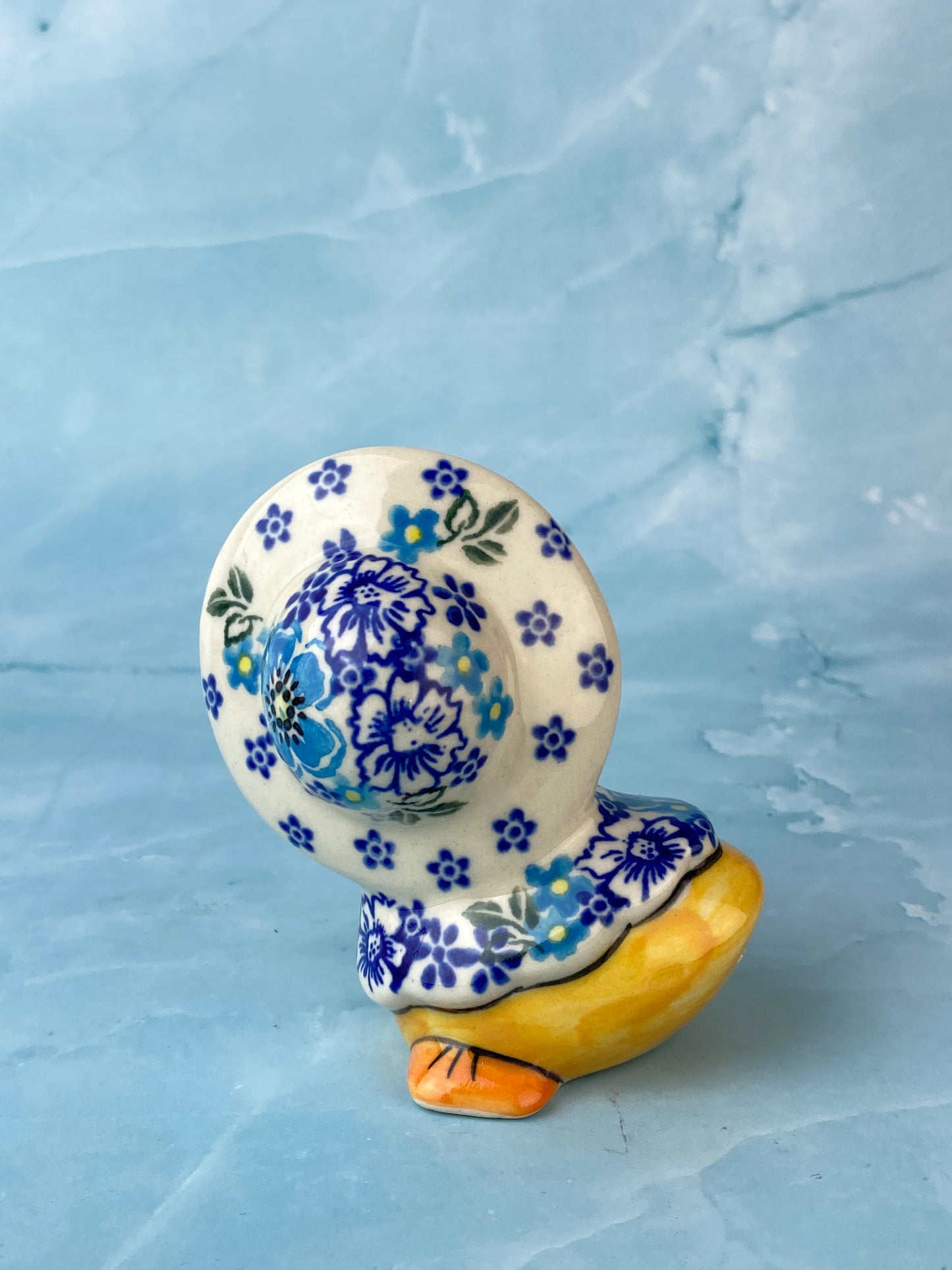 Vena Squatting Duck - Shape V808 - Pattern U524 Turquoise Flowers