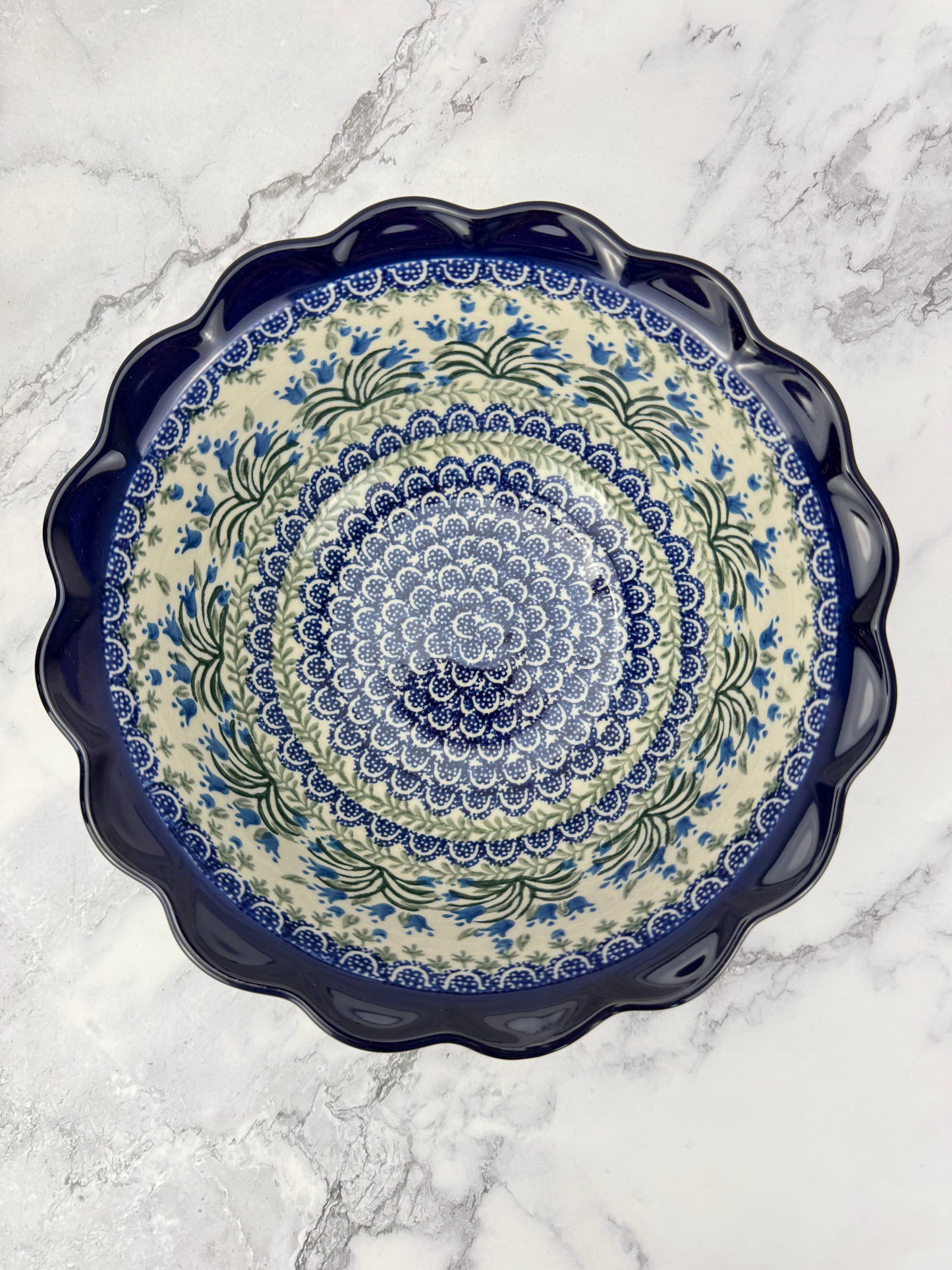 Large Ruffled Bowl - Shape 628 - Pattern 1432