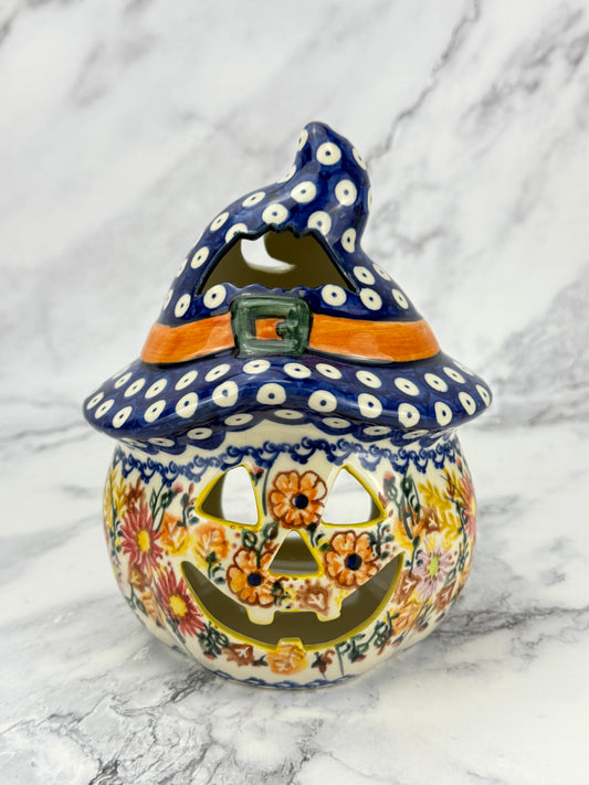 SALE Small Unikat Pumpkin With Hat - Pattern U470