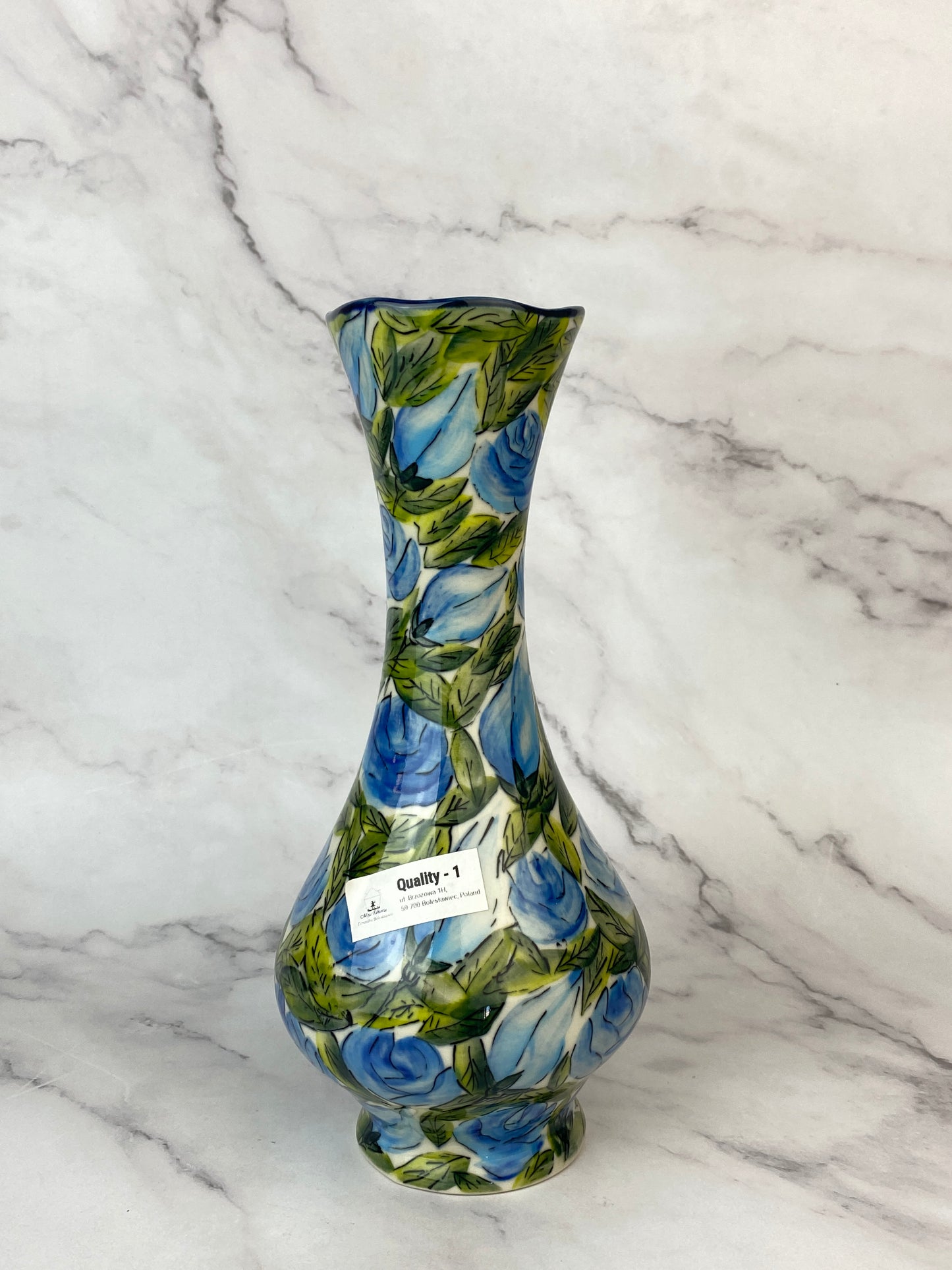 Moja Vase - Blue Rosebuds