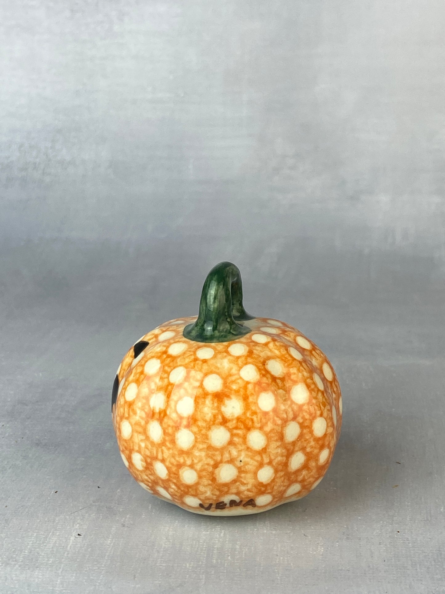 Vena Mini Pumpkin - Orange Dot Jack-O-Lantern