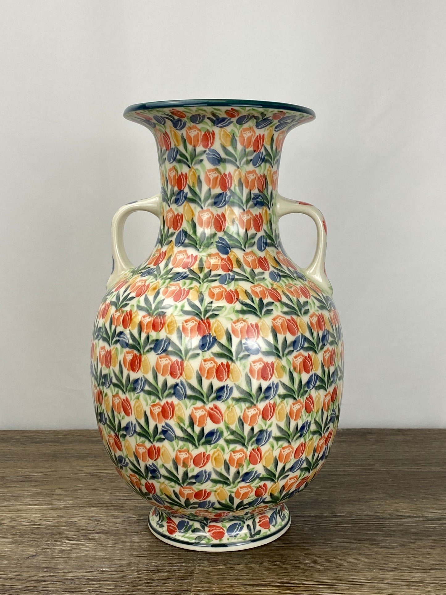 Large Unikat Grecian Vase - Shape 232 - Pattern U4226