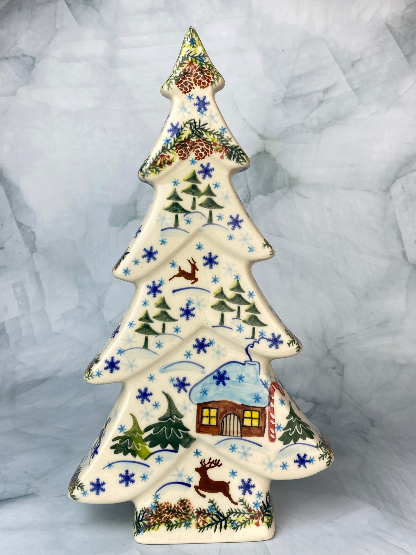 Vena Unikat Tree Figurine - Shape V491 - A570 Winter Cottage