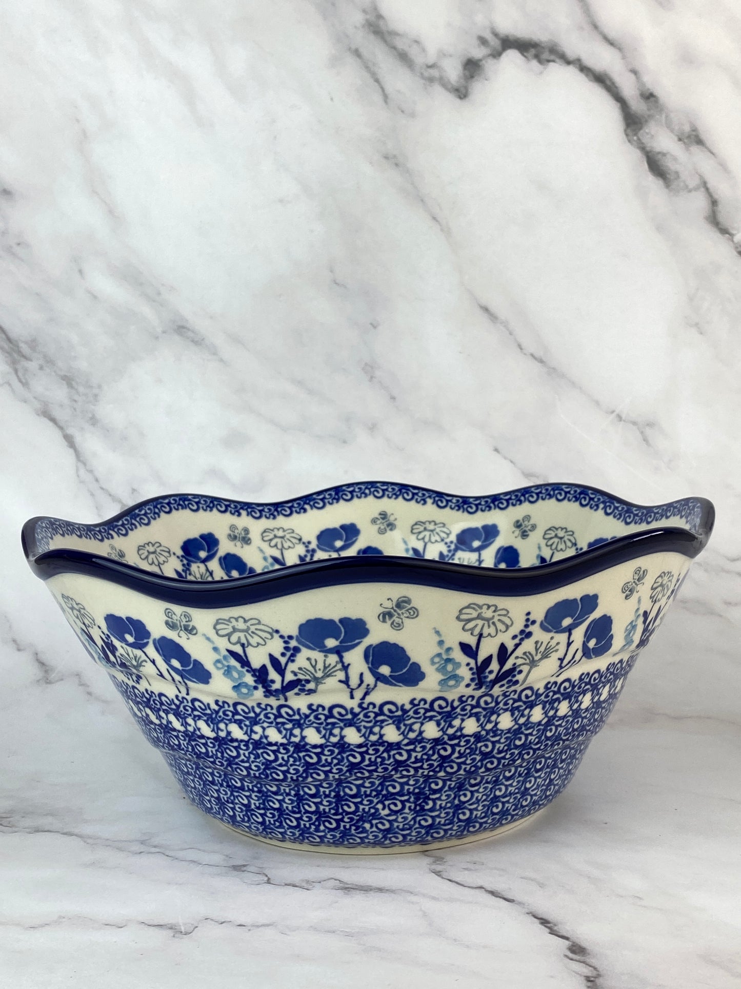 Large Wavy Serving Bowl - Shape 692 - Pattern 2902