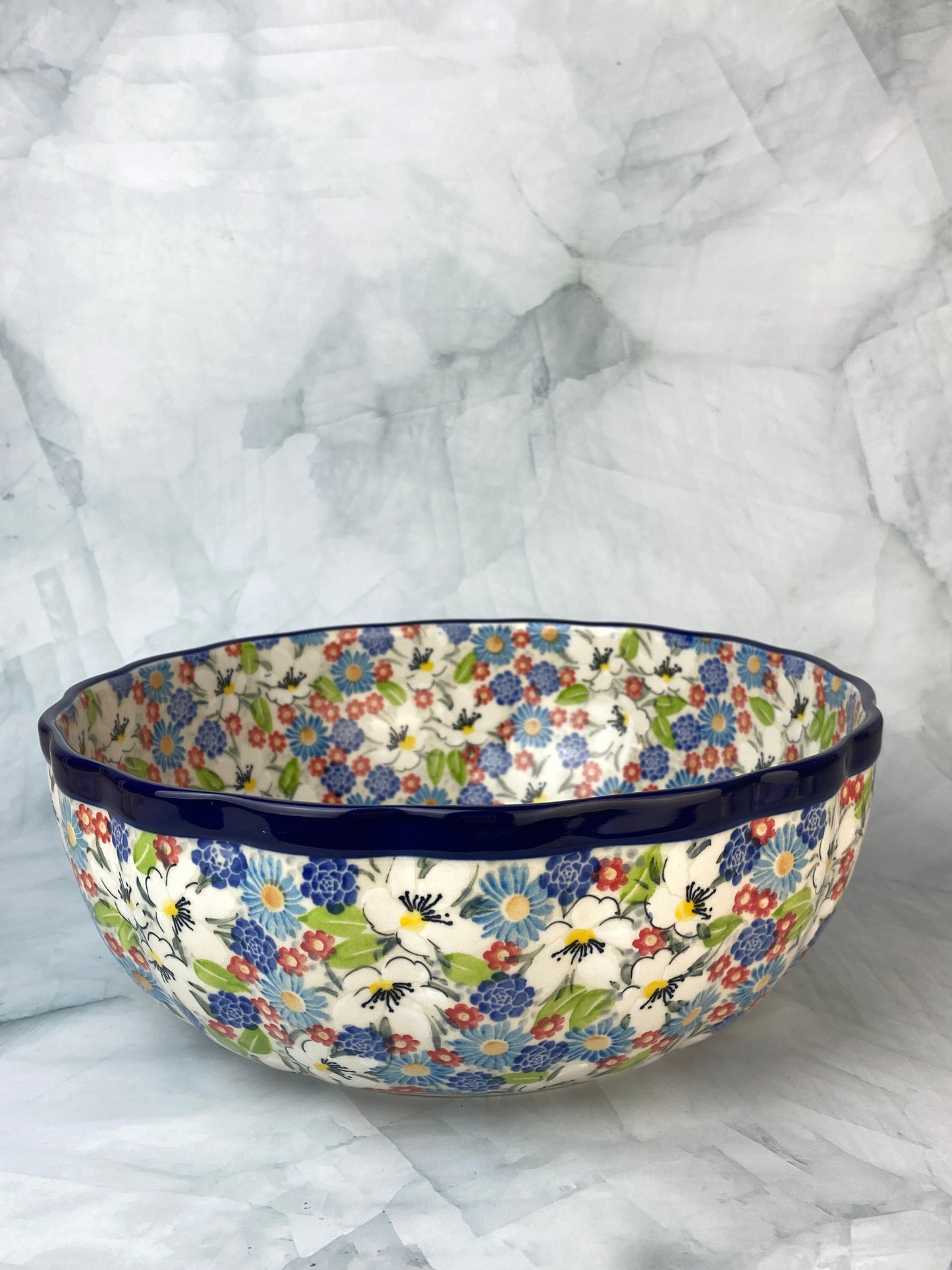 11" Wavy Unikat Serving Bowl - Shape 013 - Pattern U5158