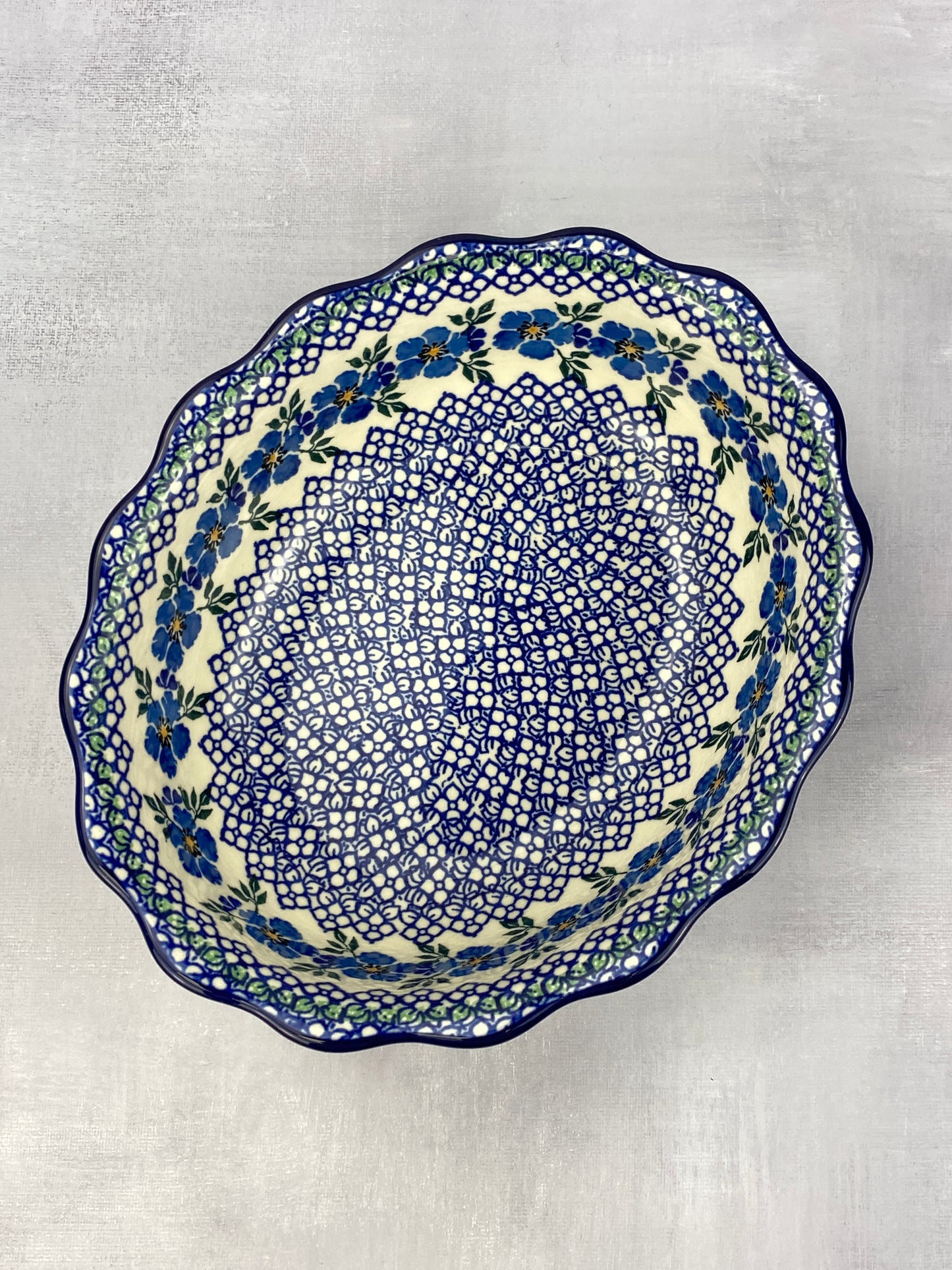 Scalloped Oval Bowl - Shape D78 - Pattern 1382