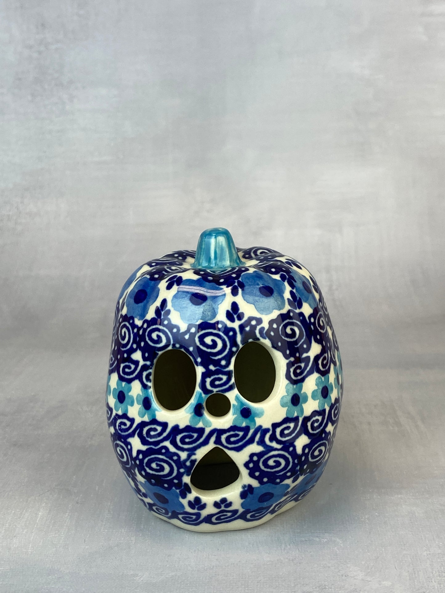 Little Jack-O-Lantern - Spooked! - Blue Floral