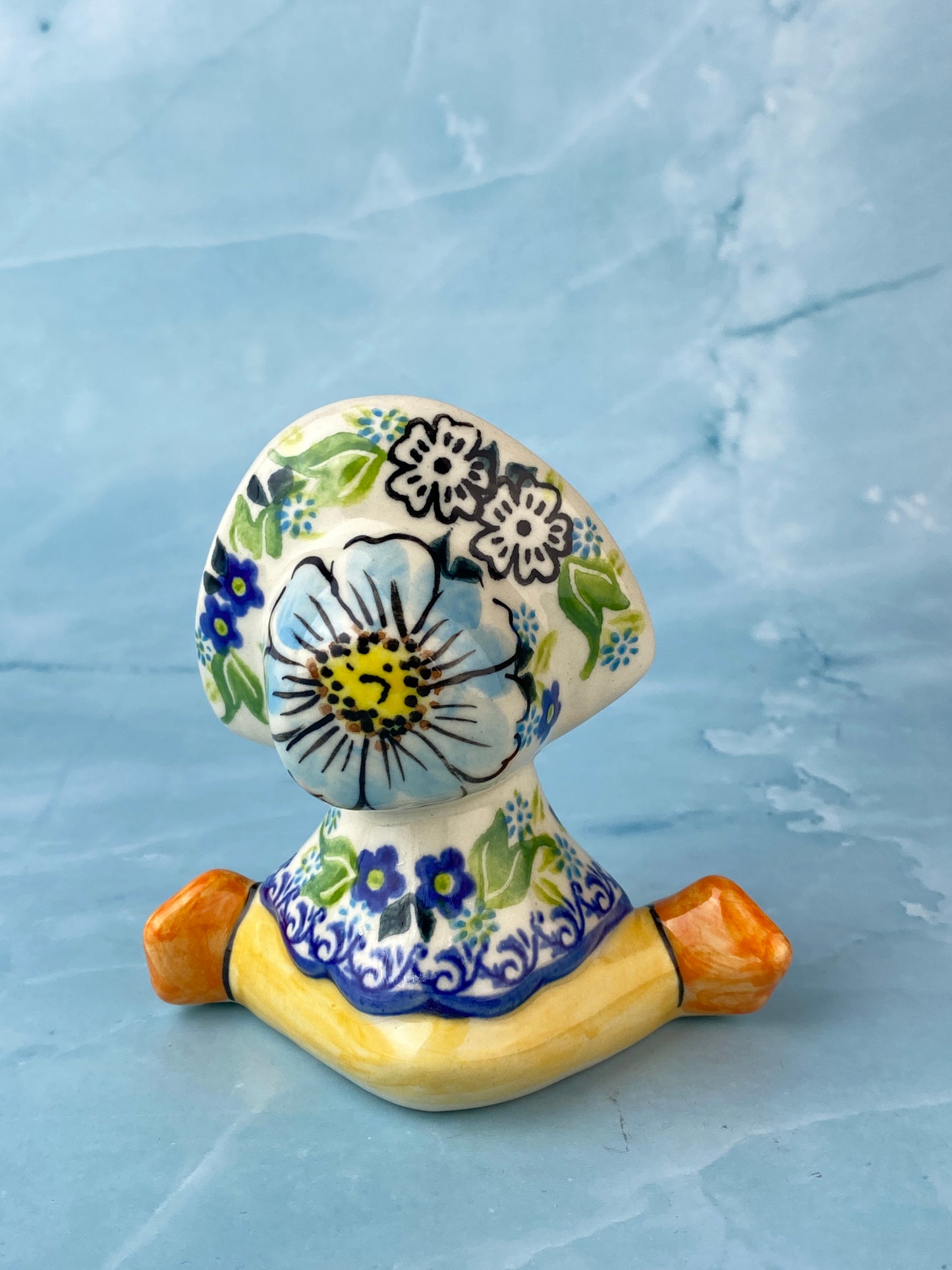 Vena Sitting Duck - Shape V806 - Pattern U598 Bold Turquoise Flowers