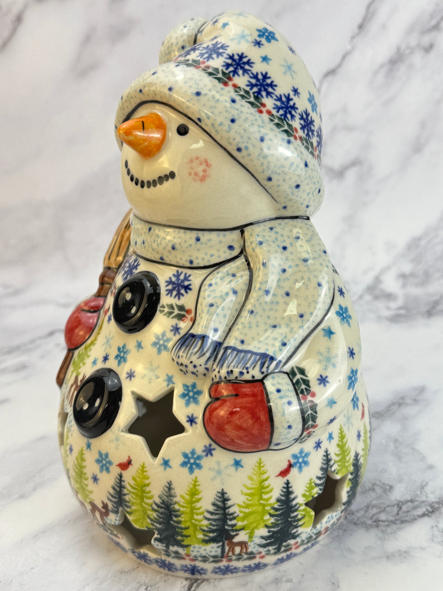 Vena Snowman With Broomstick - Shape V641 - Winter Forest