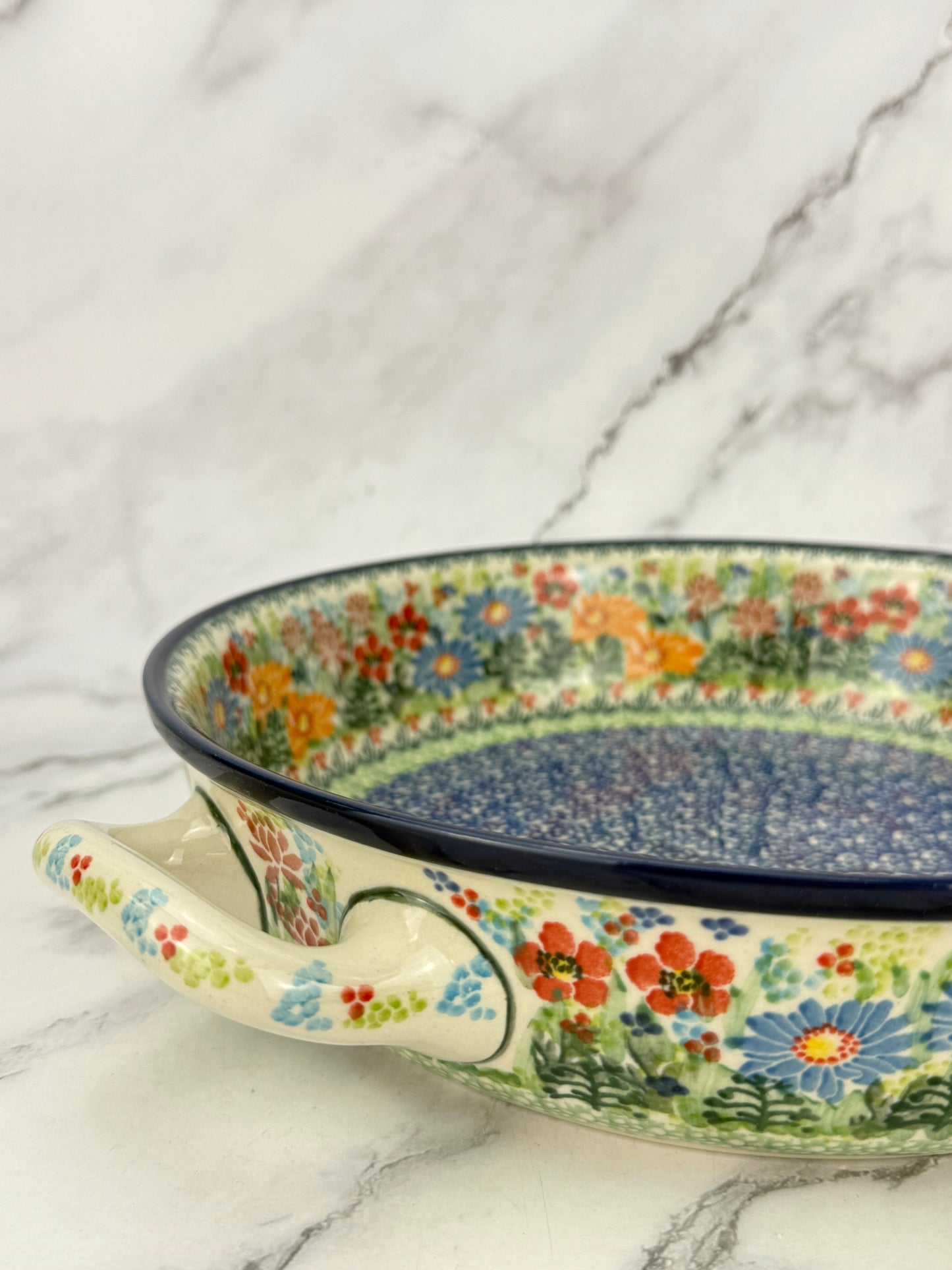 10"  Unikat Round Baker With Handles - Shape 420 - Pattern U5237