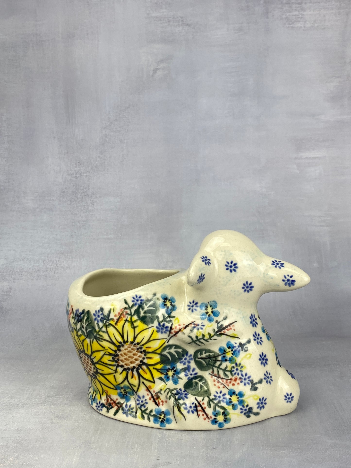 Unikat Bunny Planter / Bowl - Shape V154 - Sunflower