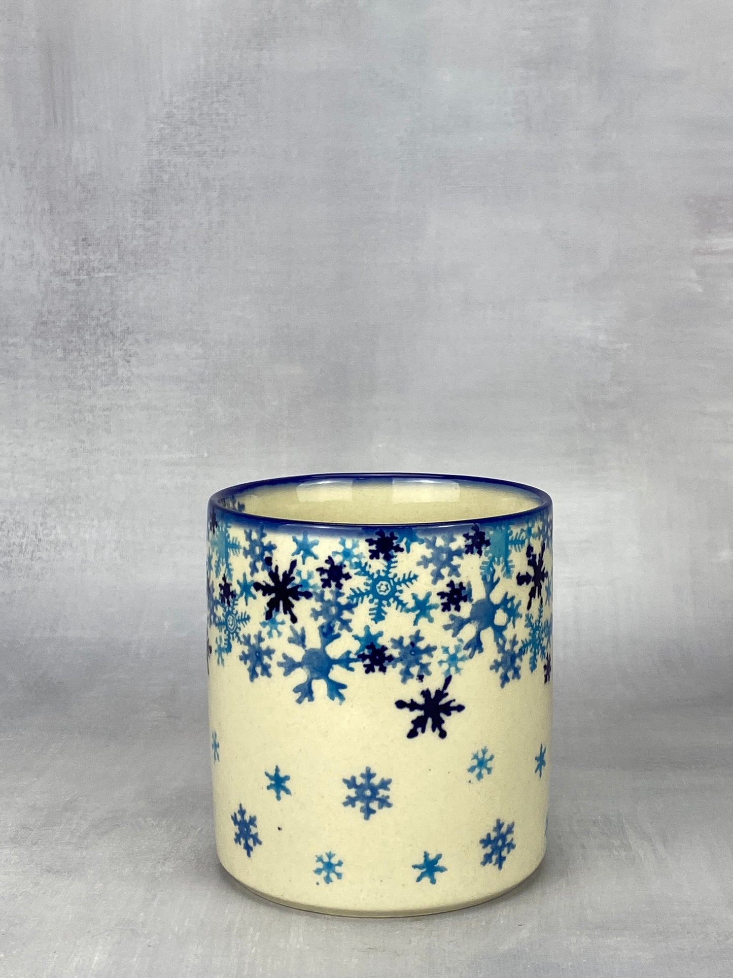 12oz Moja Mug - Snowflakes