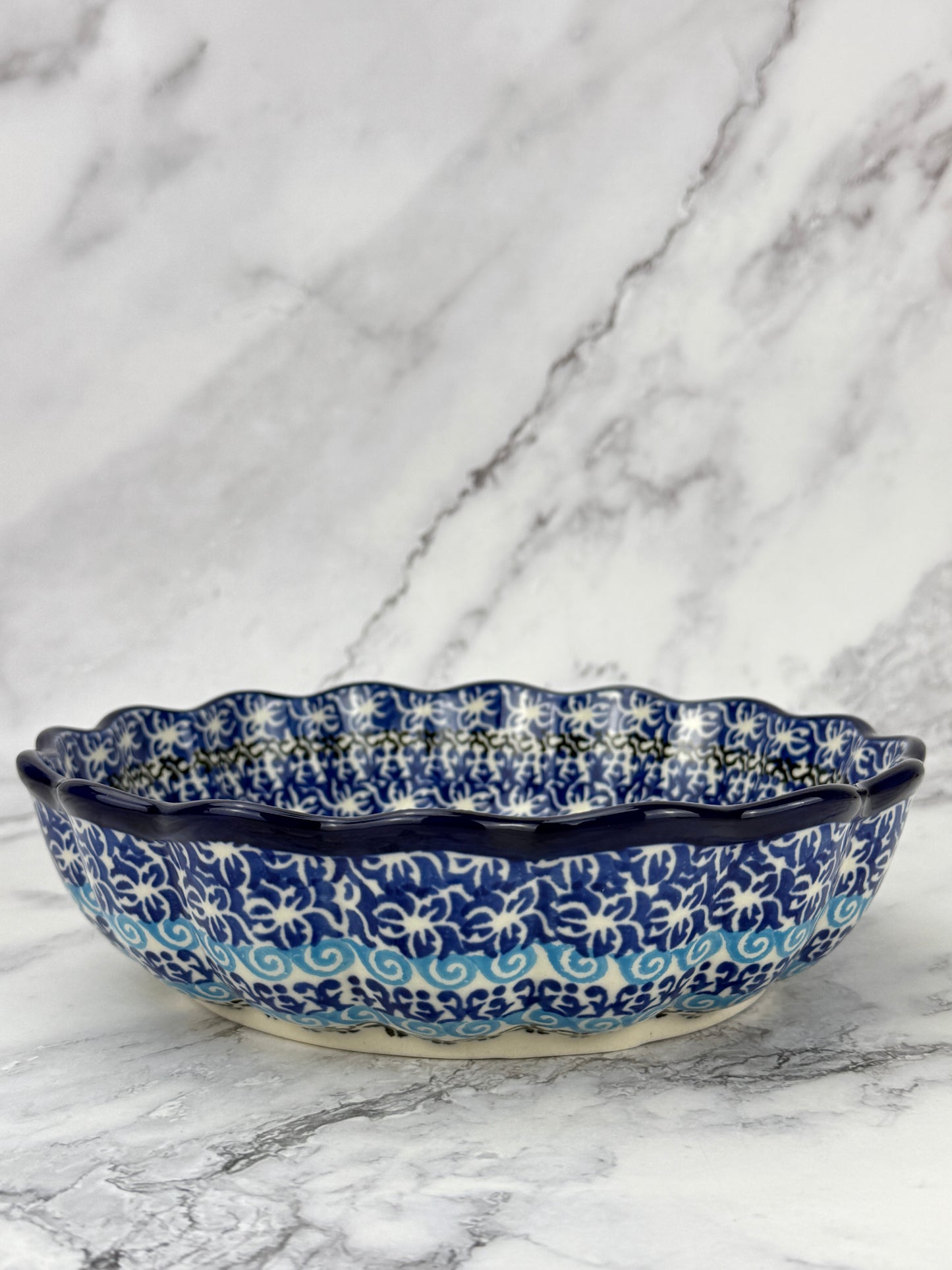 Unikat Scalloped Bowl - Shape 974 - Pattern U1634