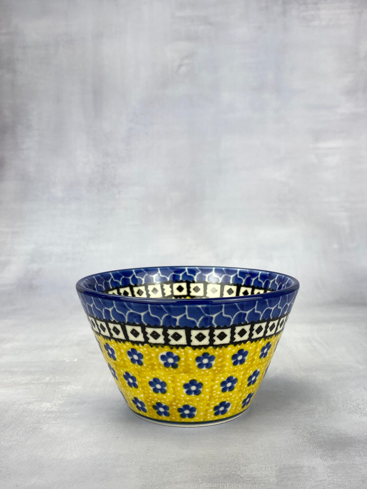 Small Bowl - Shape E95 - Pattern 859