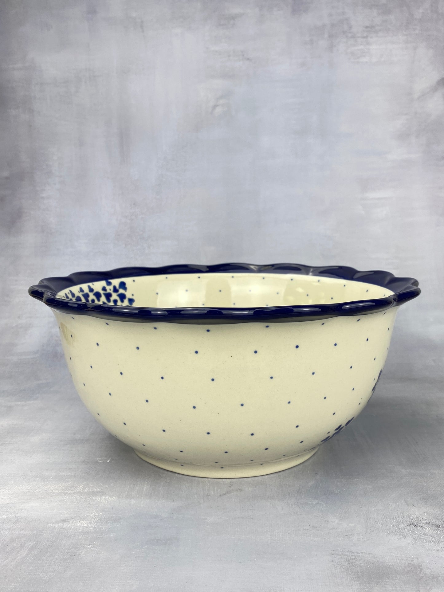 Large Ruffled Bowl - Shape 628 - Pattern 2876