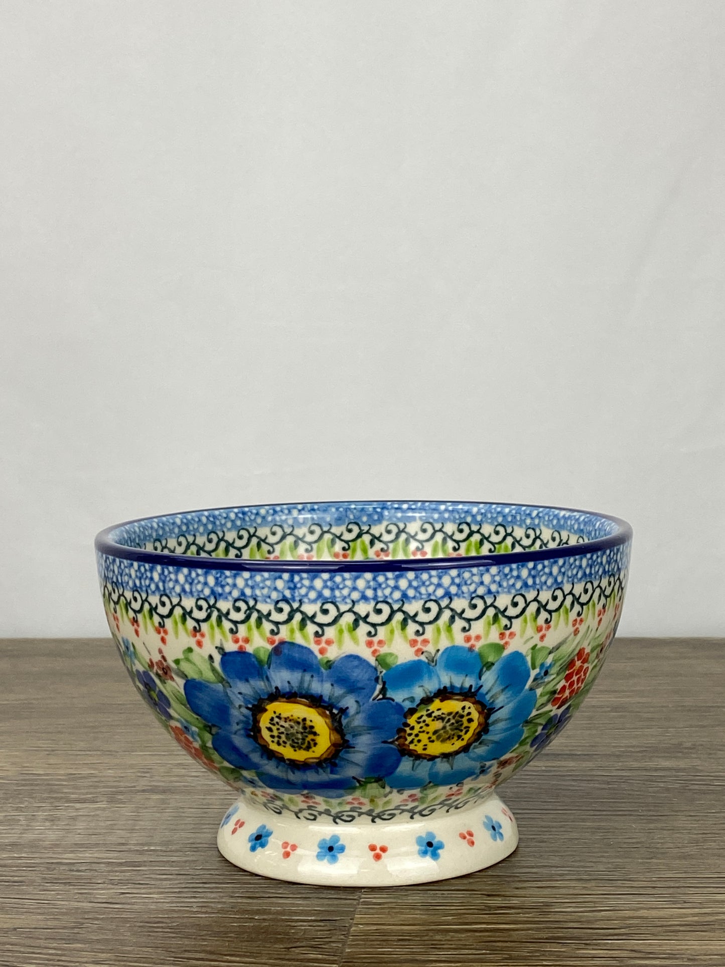 Unikat Pedestal Bowl - Shape 206 - Pattern U5157