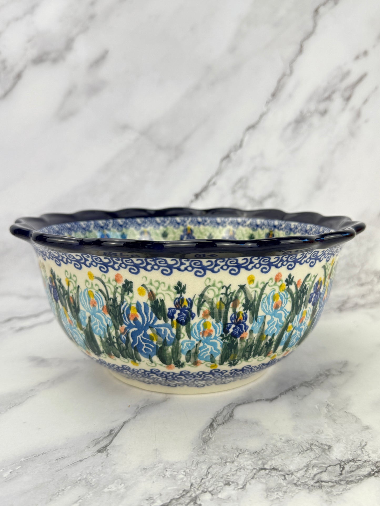 Large Unikat Ruffled Bowl - Shape 628 - Pattern U2712