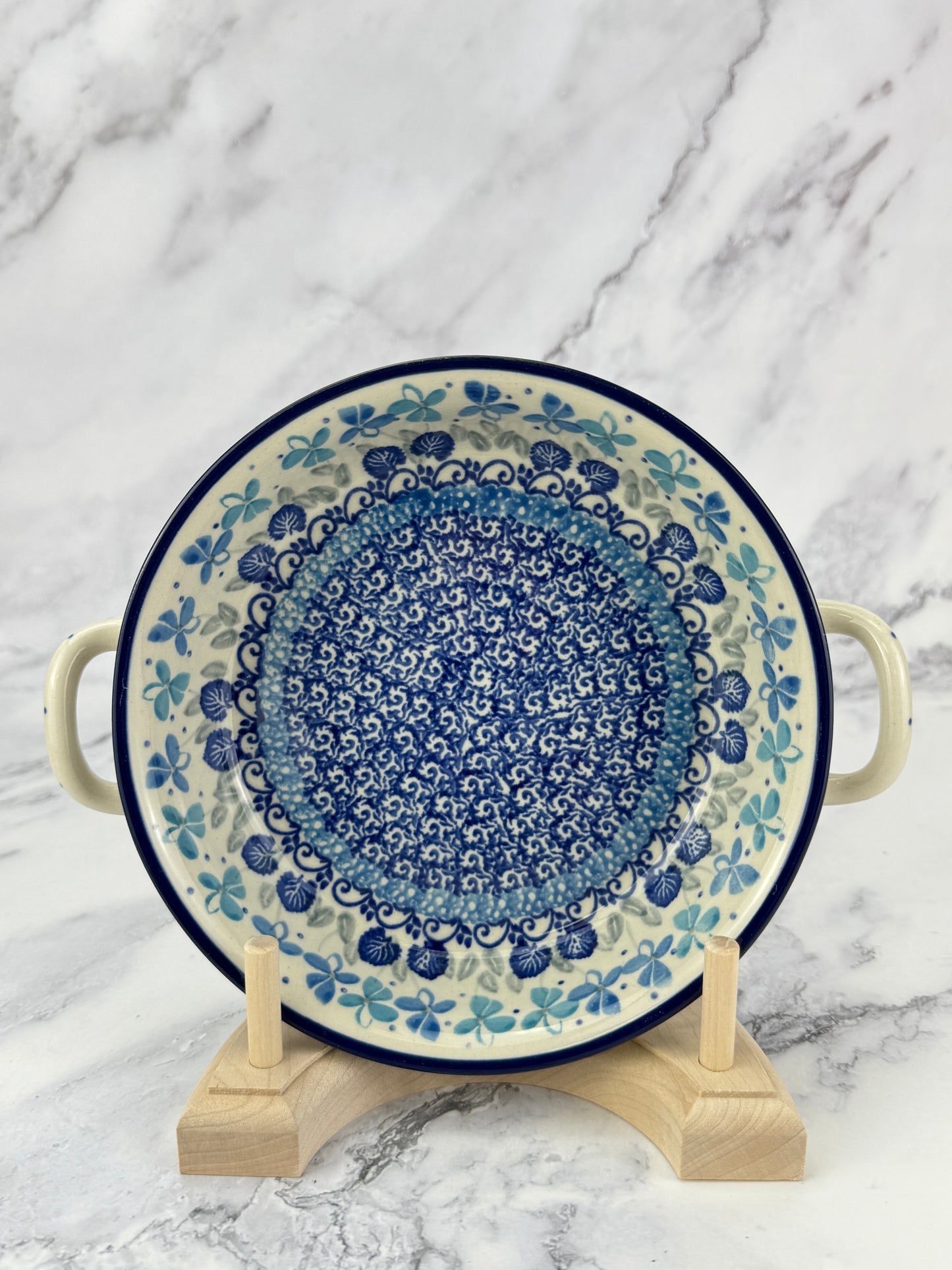 Small Round Baker with Handles - Shape C40 - Pattern 2751