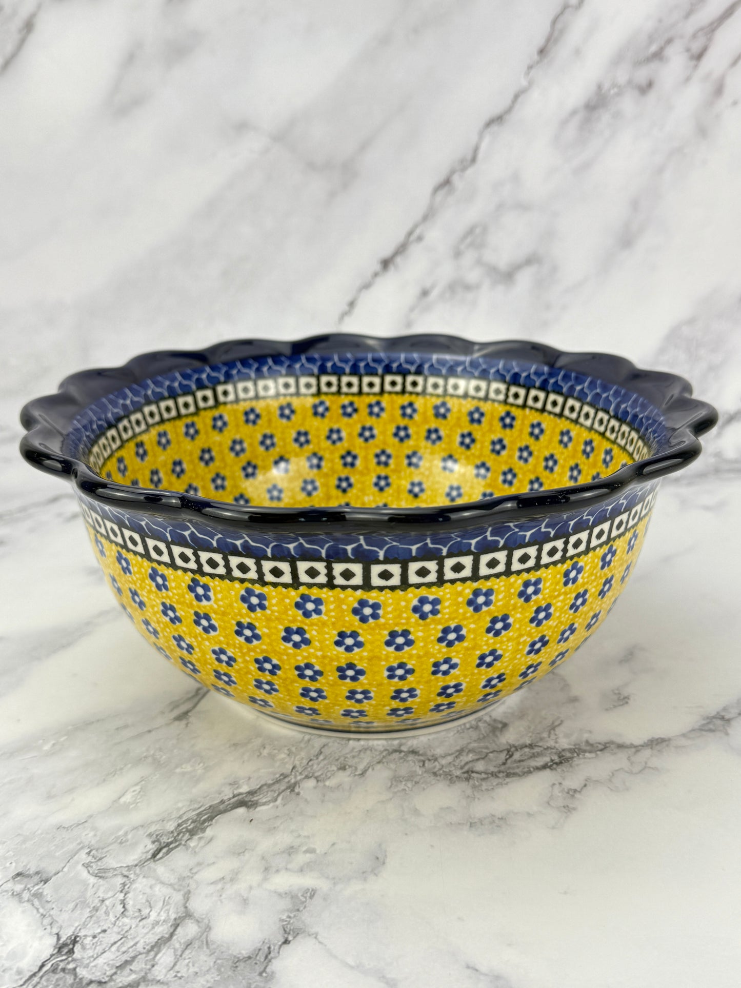 Large Ruffled Bowl - Shape 628 - Pattern 859