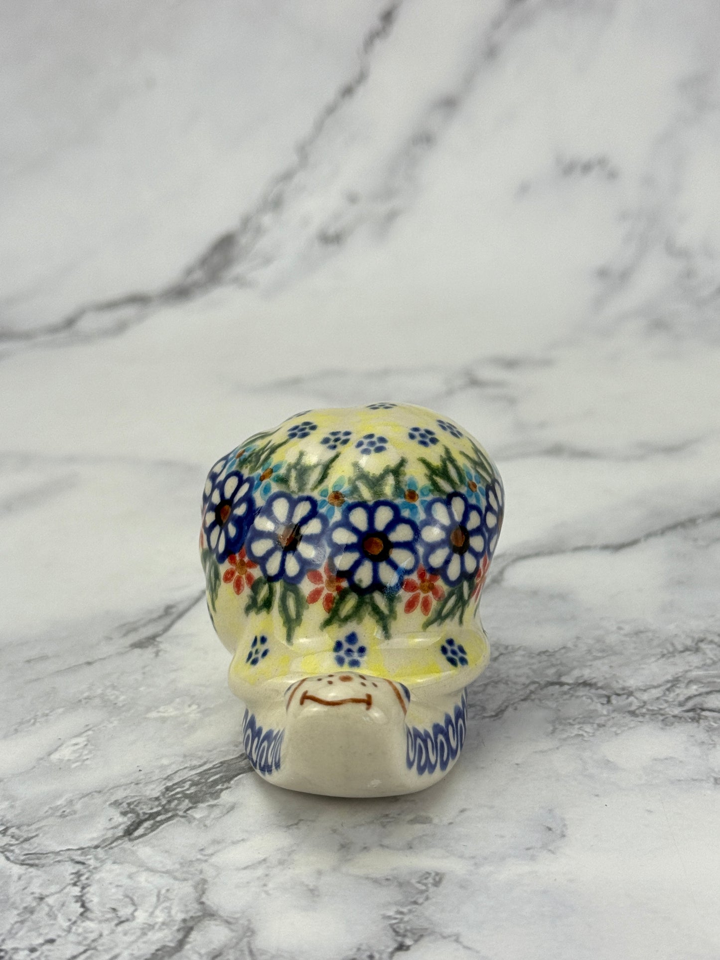 Snail Figurine - Shape V415 - Pattern Daisy Bloom