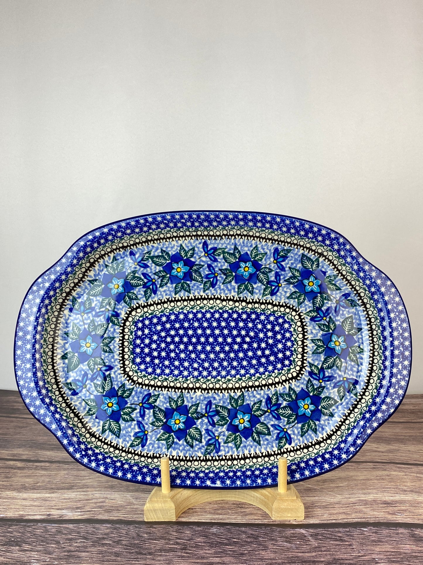 Unikat Platter With Handles - Shape 684 - Pattern U1864