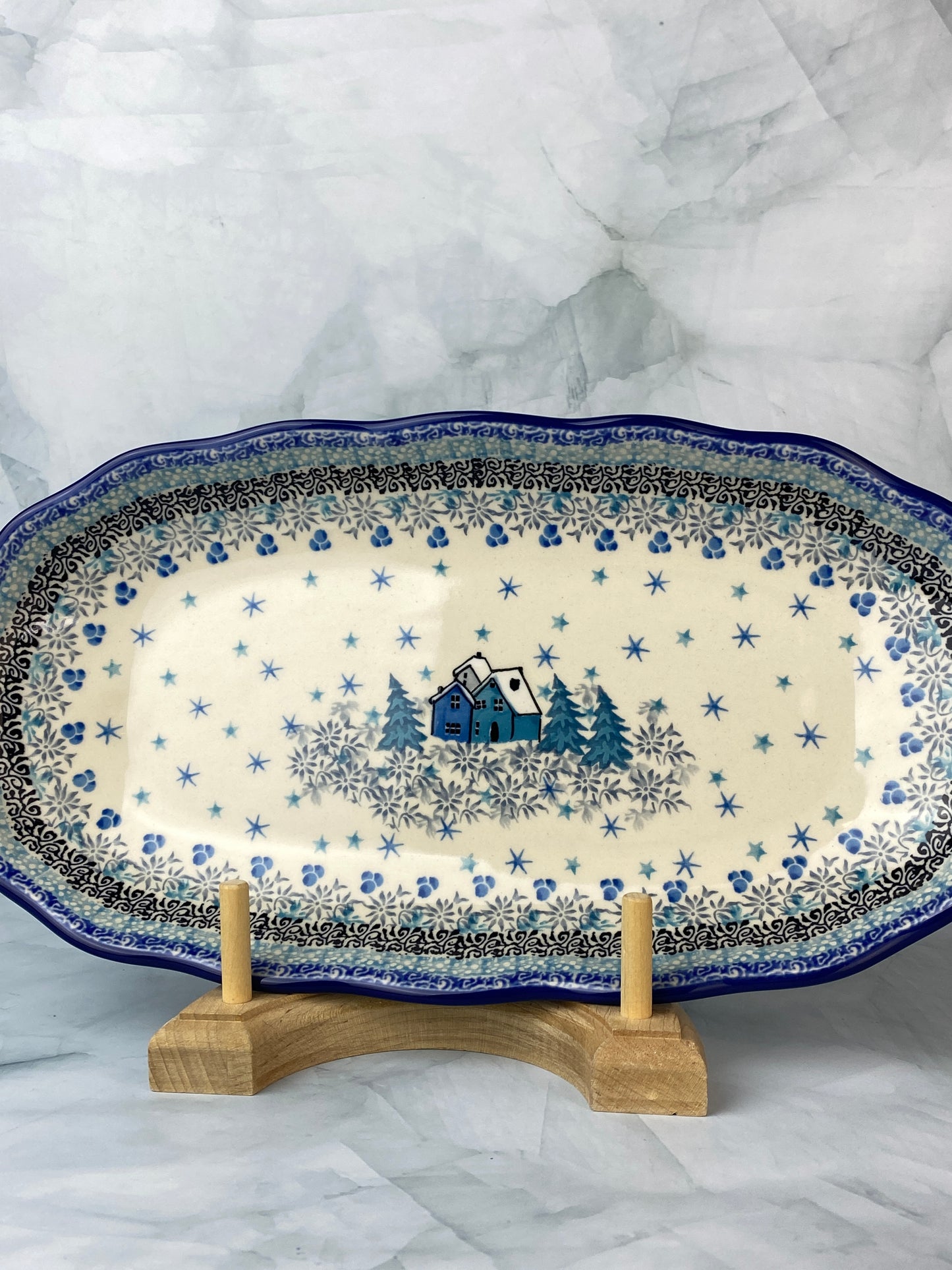 Scalloped Unikat Tray - Shape A42 - Pattern U5045