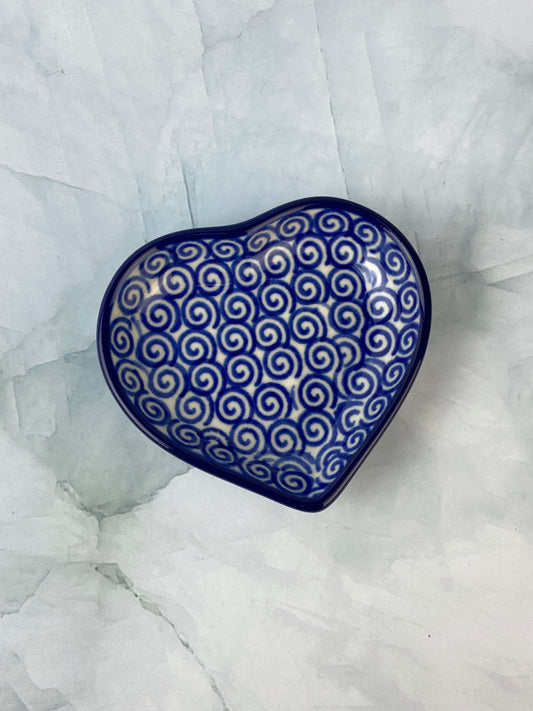 SALE Heart Dish - Shape B64 - Pattern 26