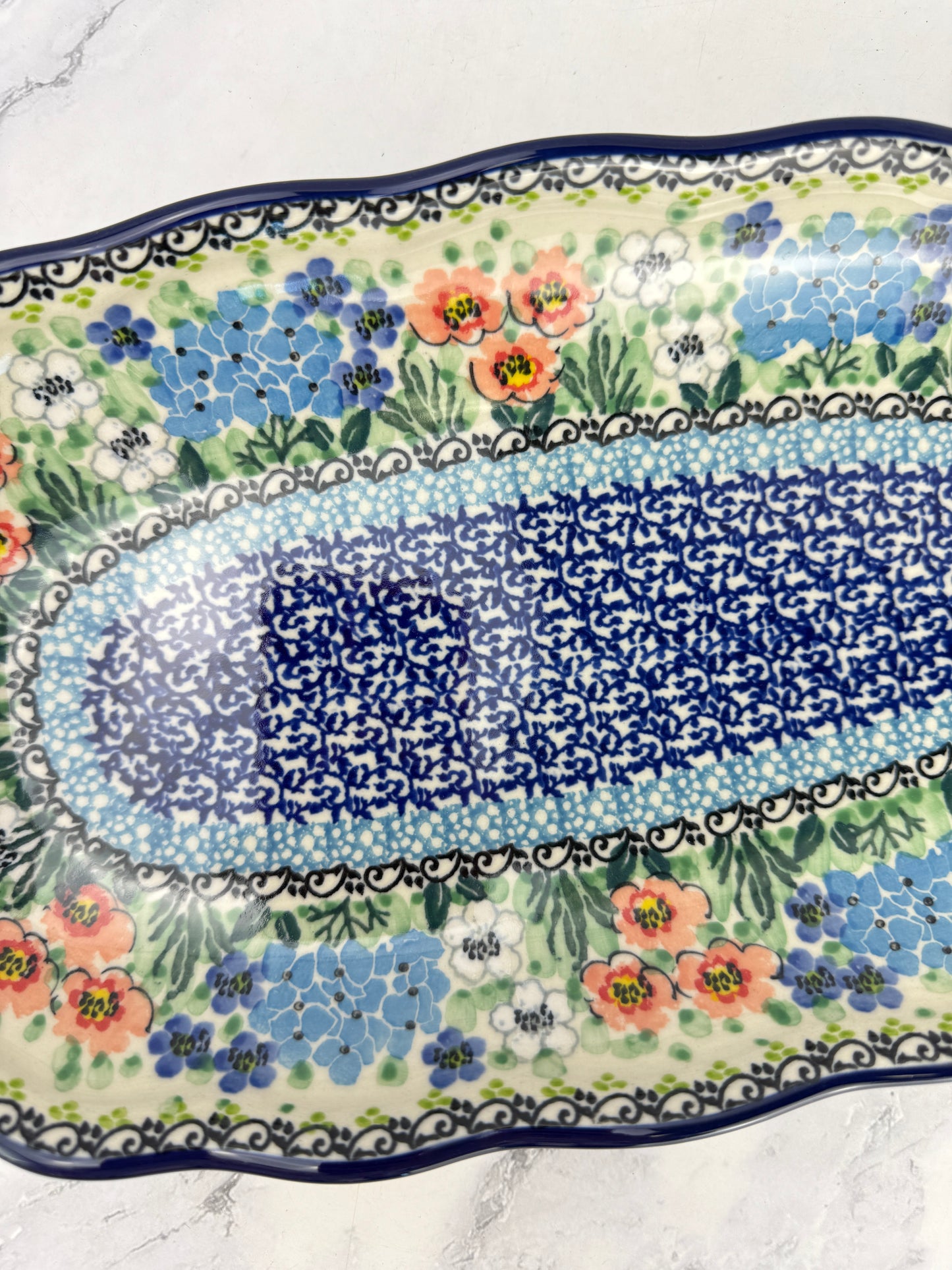 Scalloped Unikat Tray - Shape A42 - Pattern U5113