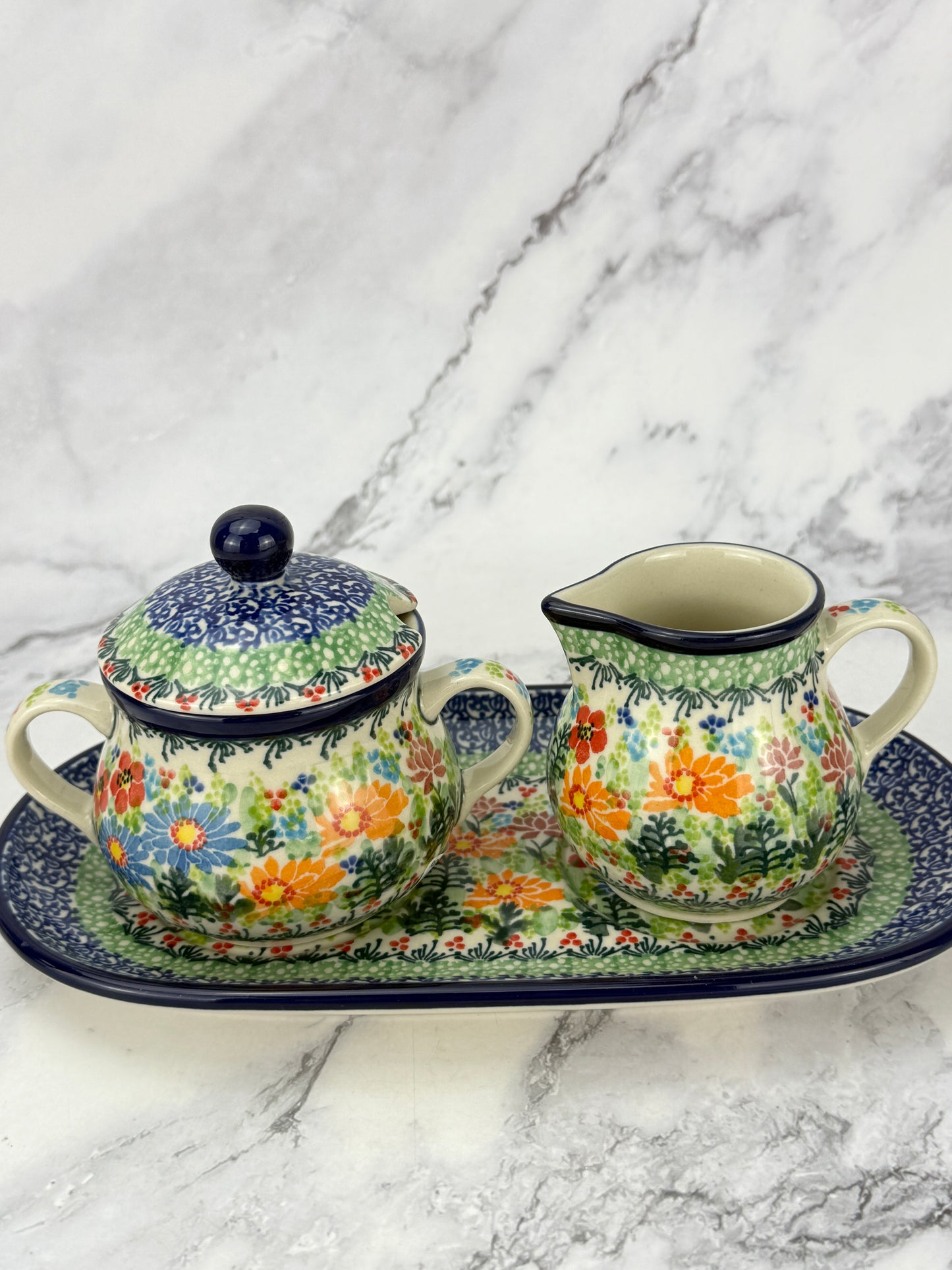 Unikat Creamer and Sugar with Tray - Shape 422 - Pattern U5237