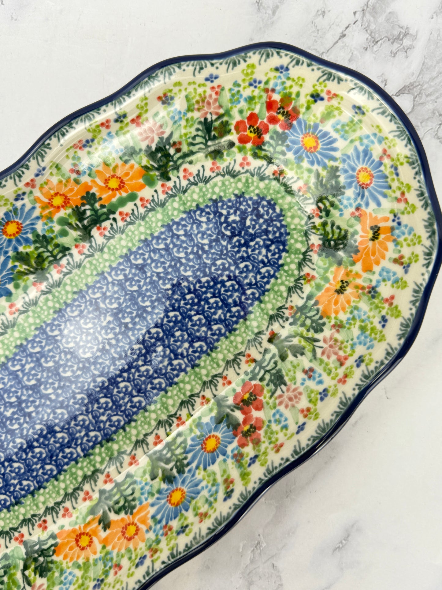 Scalloped Unikat Tray - Shape A42 - Pattern U5237