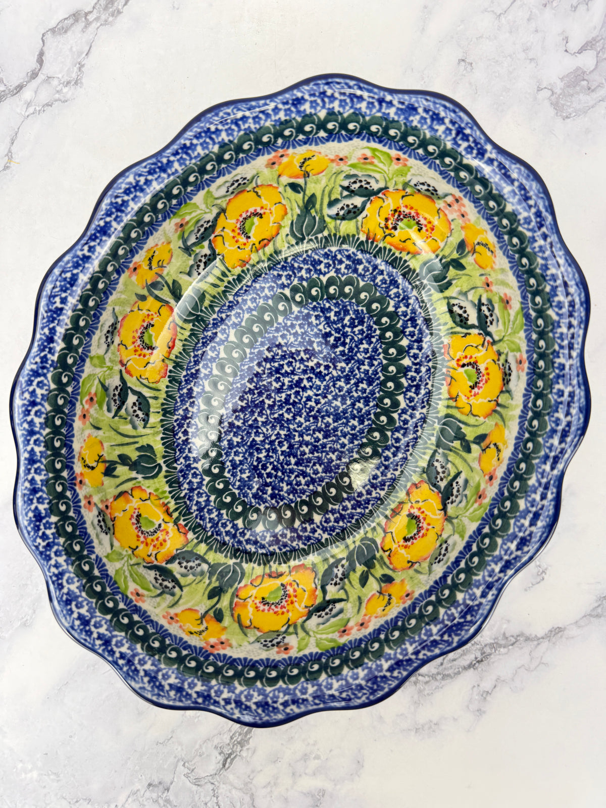 Scalloped Unikat Oval Bowl - Shape D78 - Pattern U5273