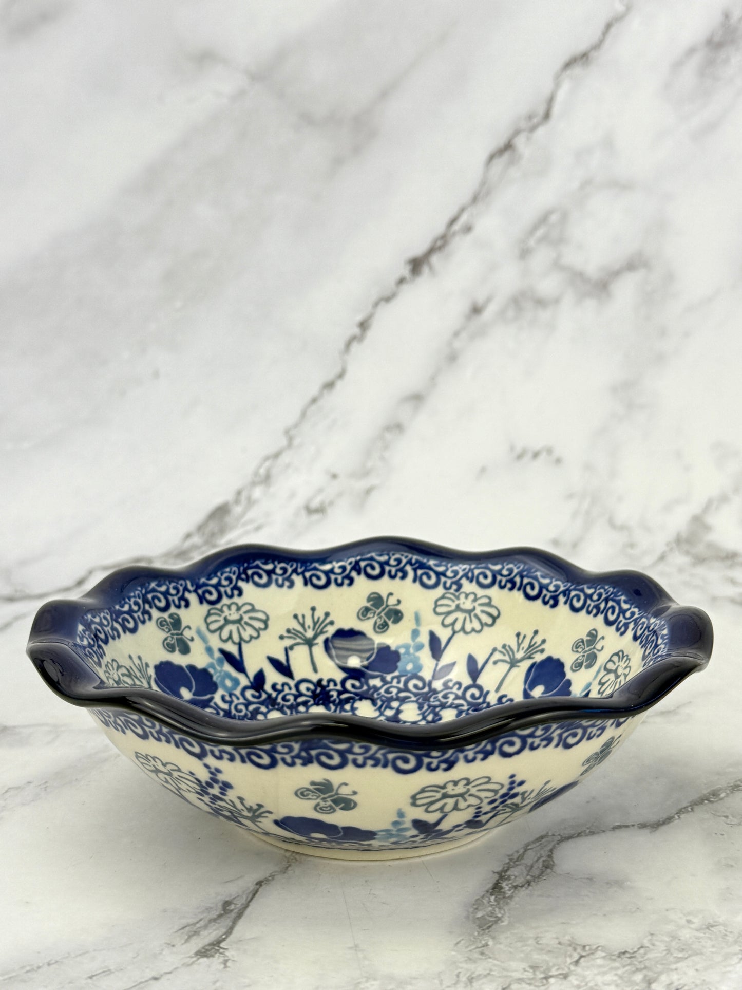 Medium Ruffled Bowl - Shape 625 - Pattern 2902