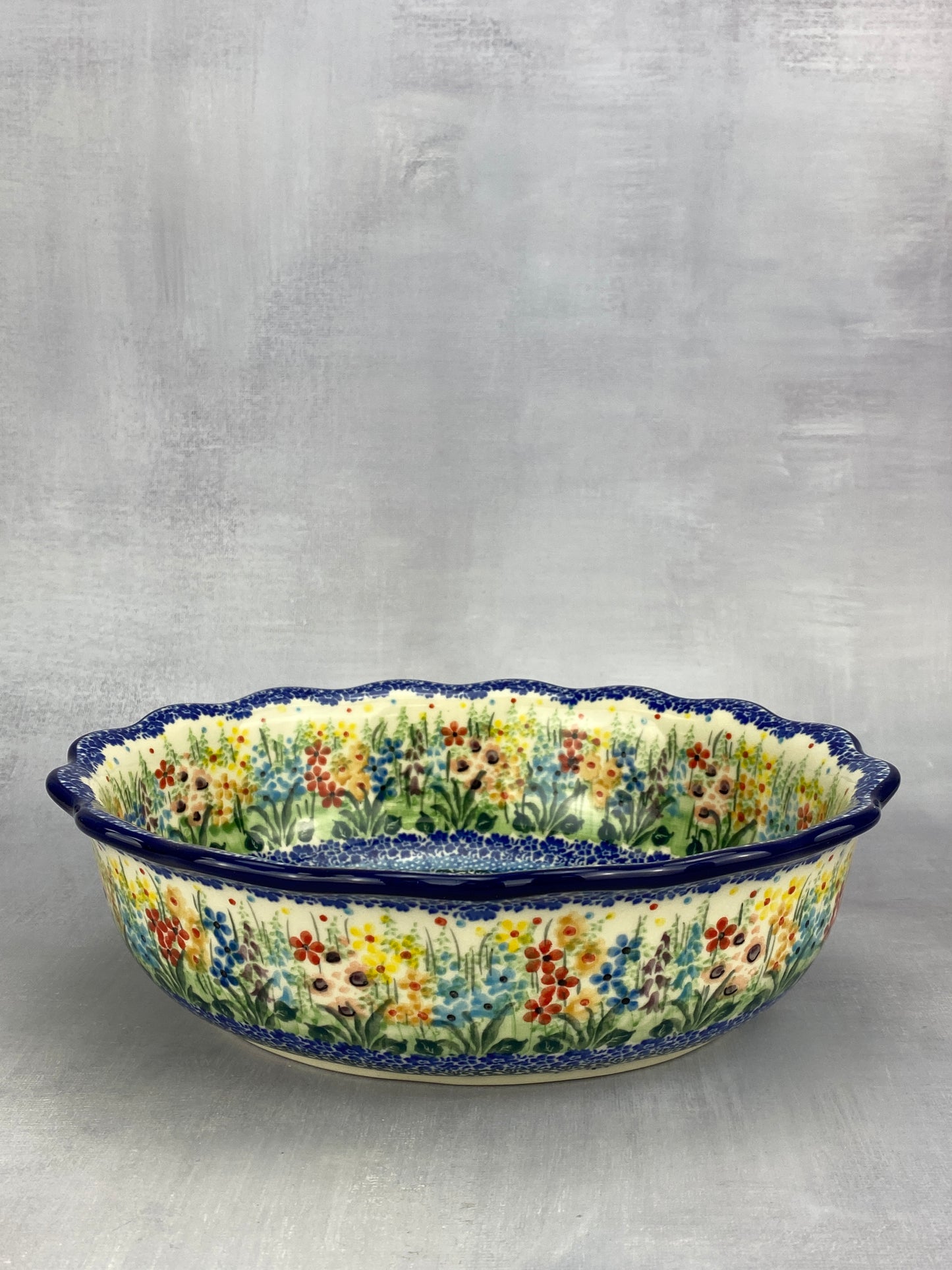 Scalloped Unikat Oval Bowl - Shape D78 - Pattern U4893