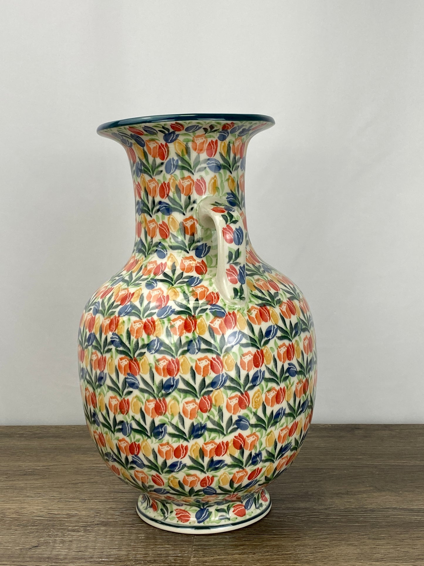 Large Unikat Grecian Vase - Shape 232 - Pattern U4226