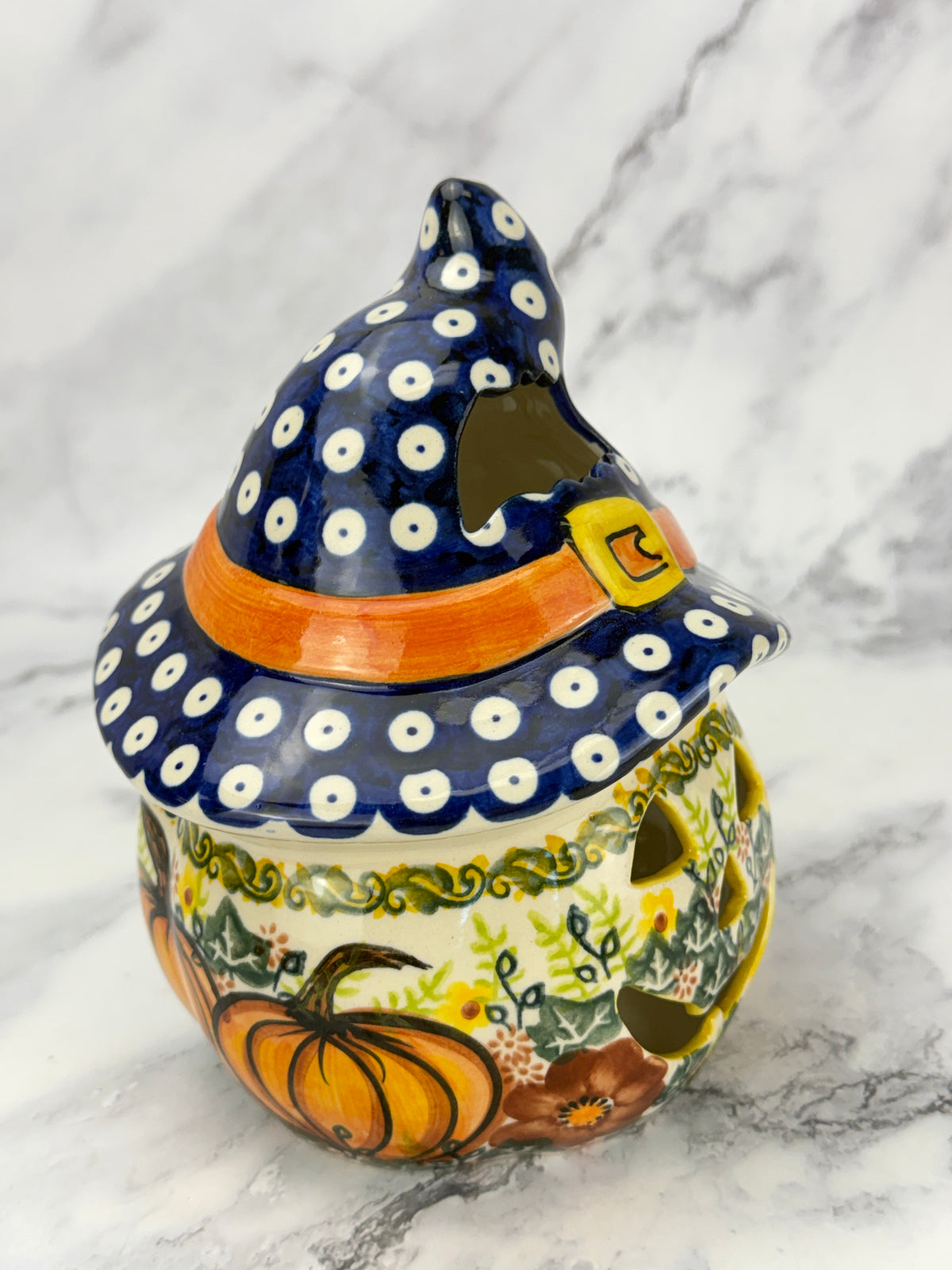SALE Small Unikat Pumpkin With Hat - Pattern A567