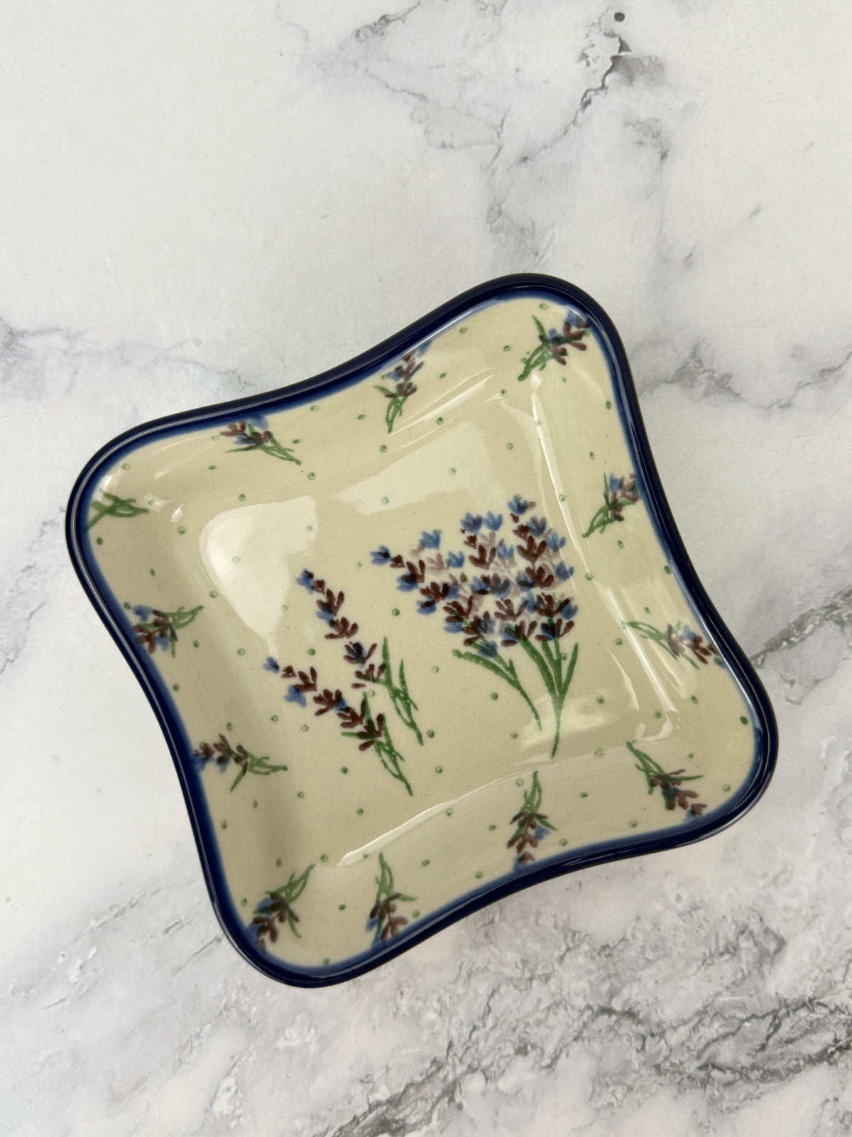 Wavy 4" Dish - Shape 630 - Pattern 3308
