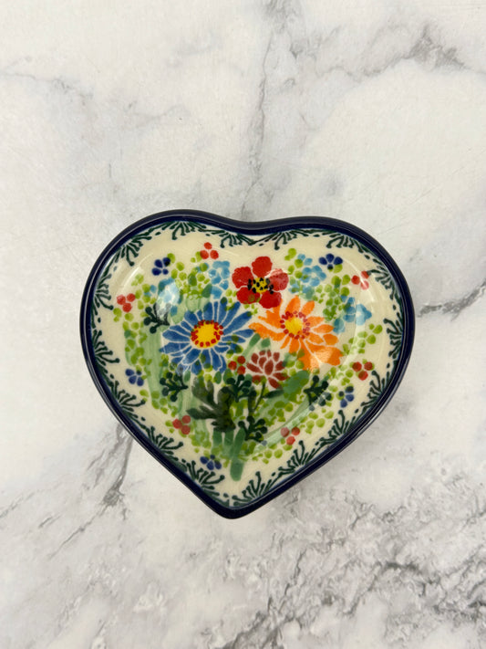 3” Unikat Heart Dish / Tea Bag Holder - Shape B64 - Pattern U5237