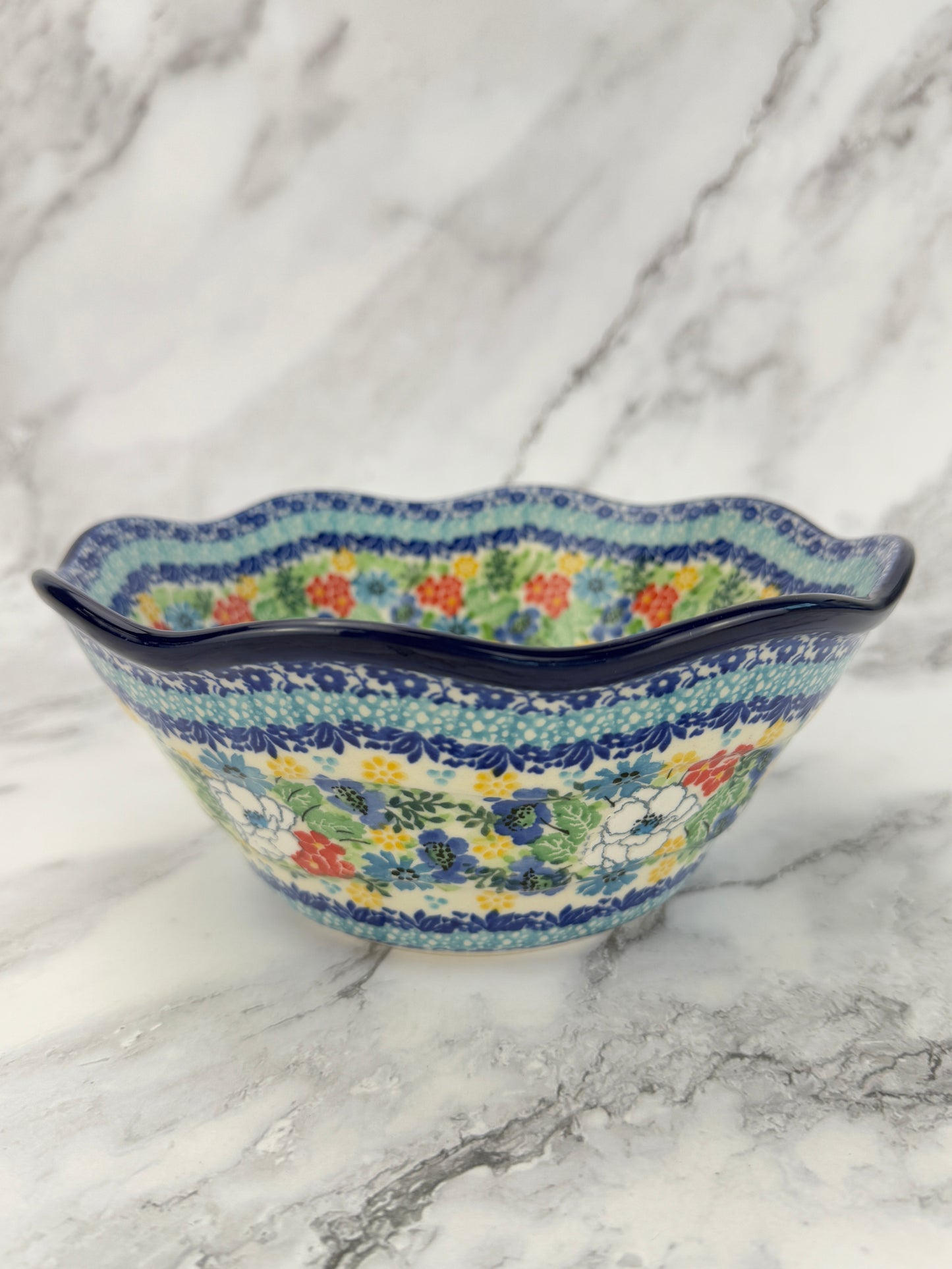Small Wavy Unikat Bowl - Shape 691 - Pattern U5155