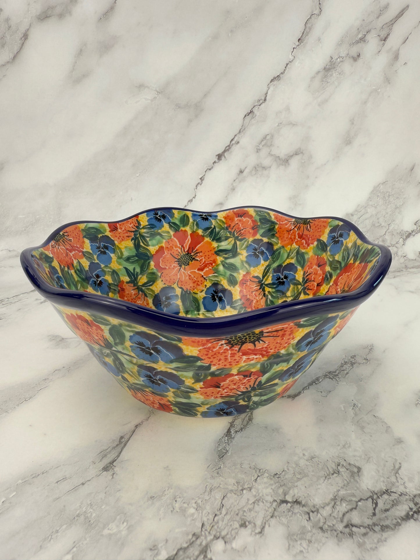 Small Wavy Unikat Bowl - Shape 691 - Pattern U4704