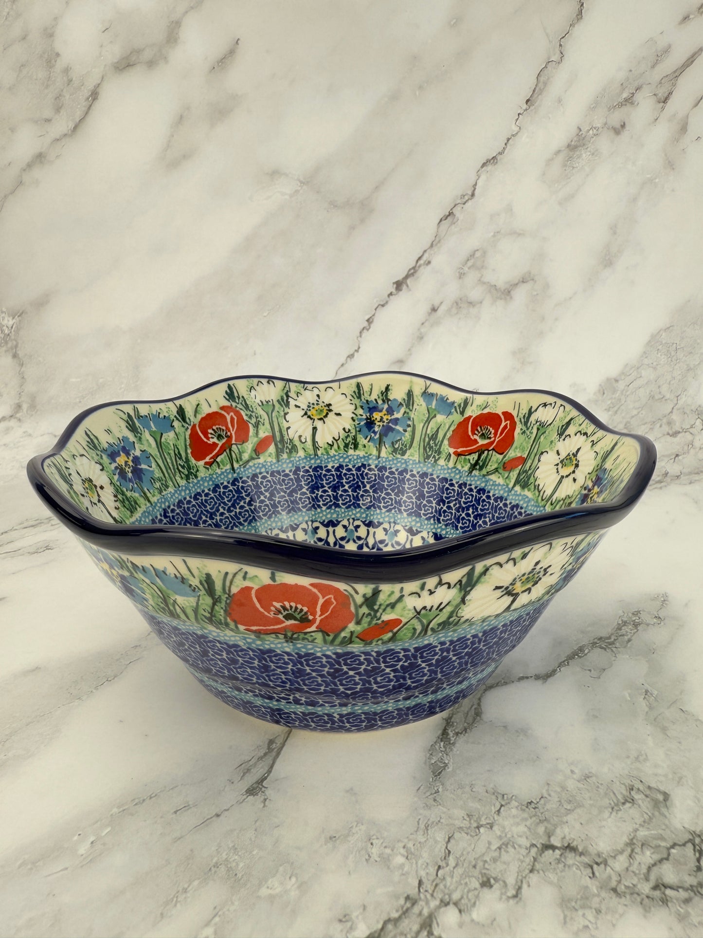 Small Wavy Unikat Bowl - Shape 691 - Pattern U4953