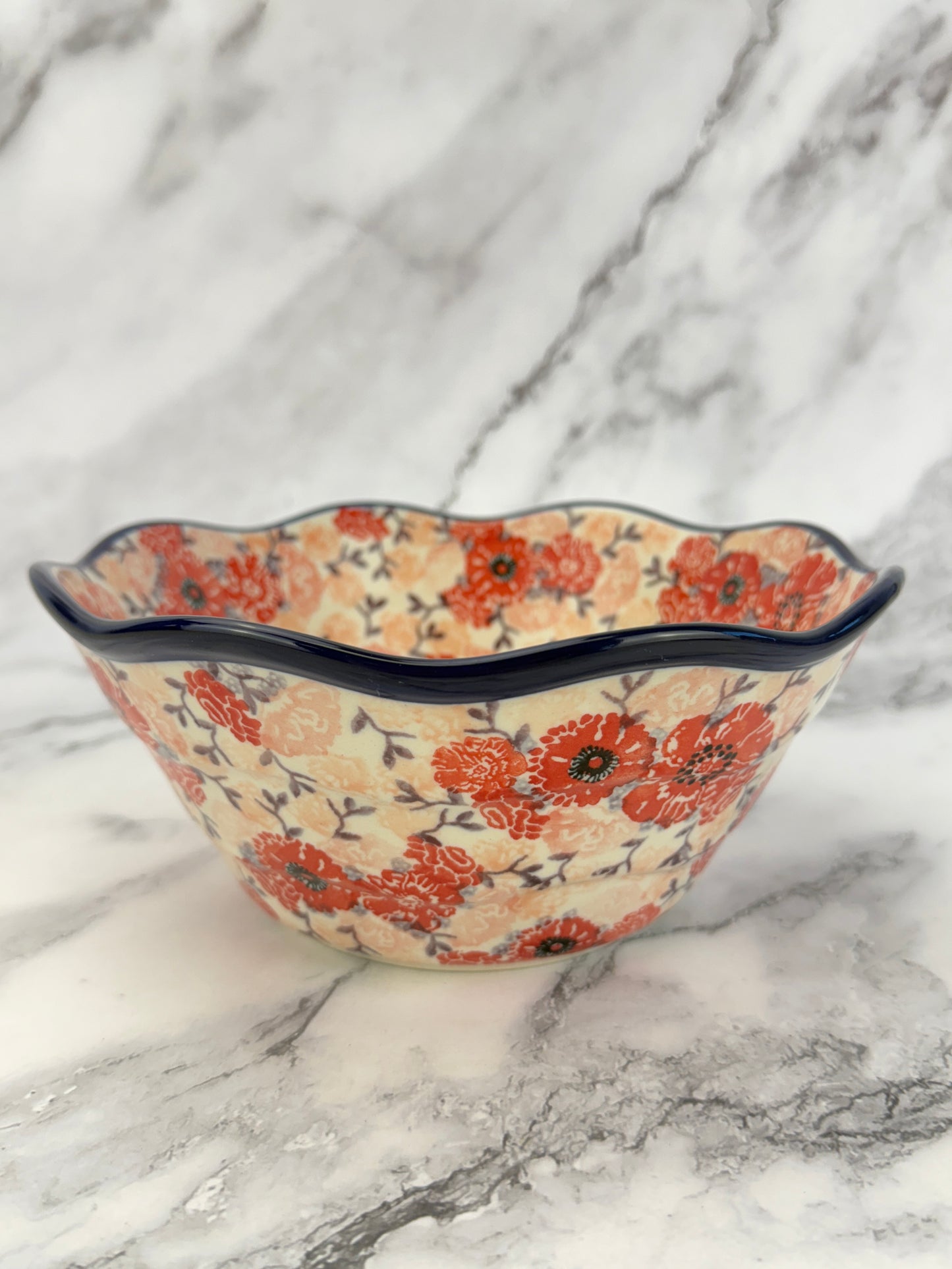 SALE Small Wavy Unikat Bowl - Shape 691 - Pattern U5080