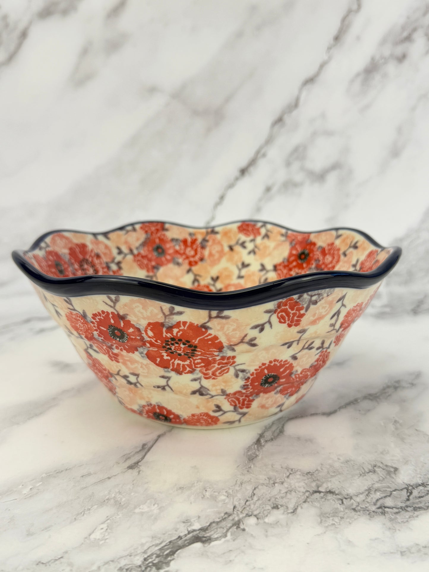 SALE Small Wavy Unikat Bowl - Shape 691 - Pattern U5080